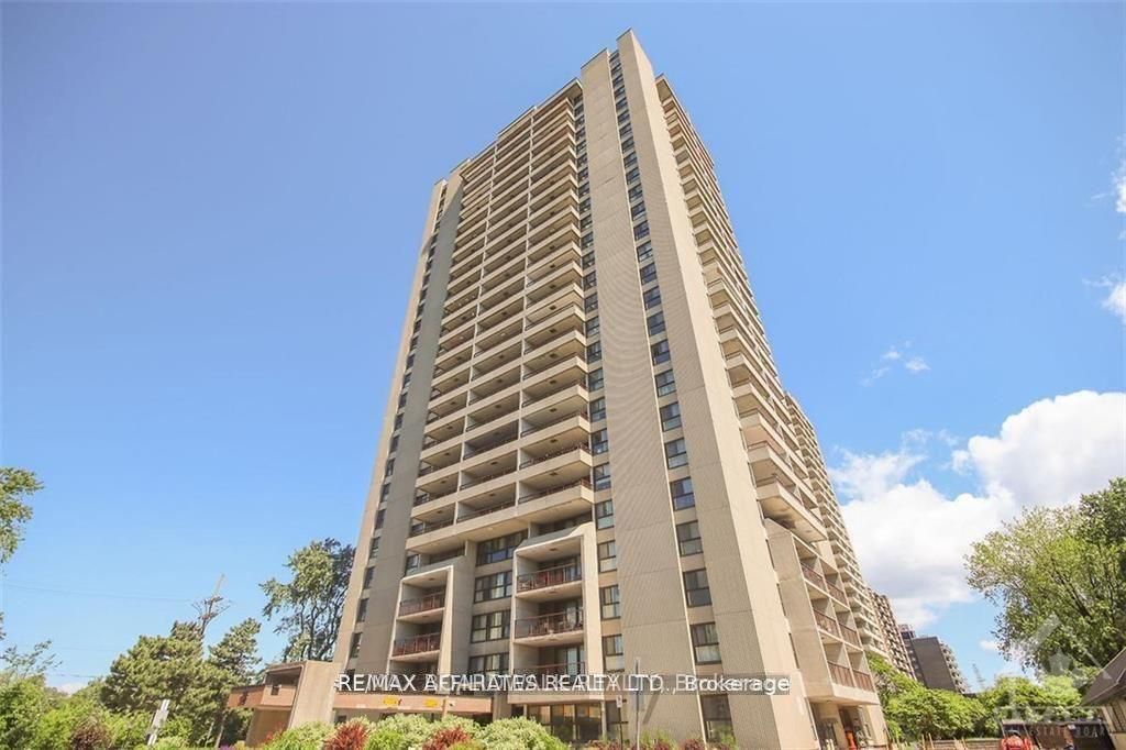 1785 RIVERSIDE Drive 1610, Alta Vista and Area, ON K1G 3T7