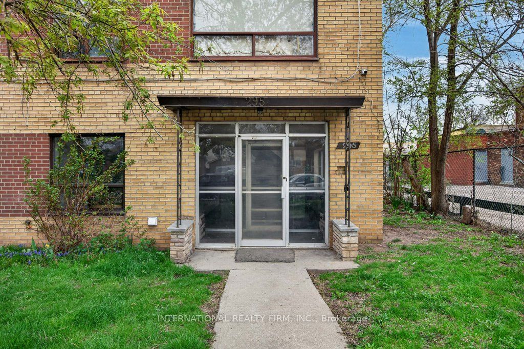 295 Melvin Avenue 305, Hamilton, ON L8H 2K6 photo 5