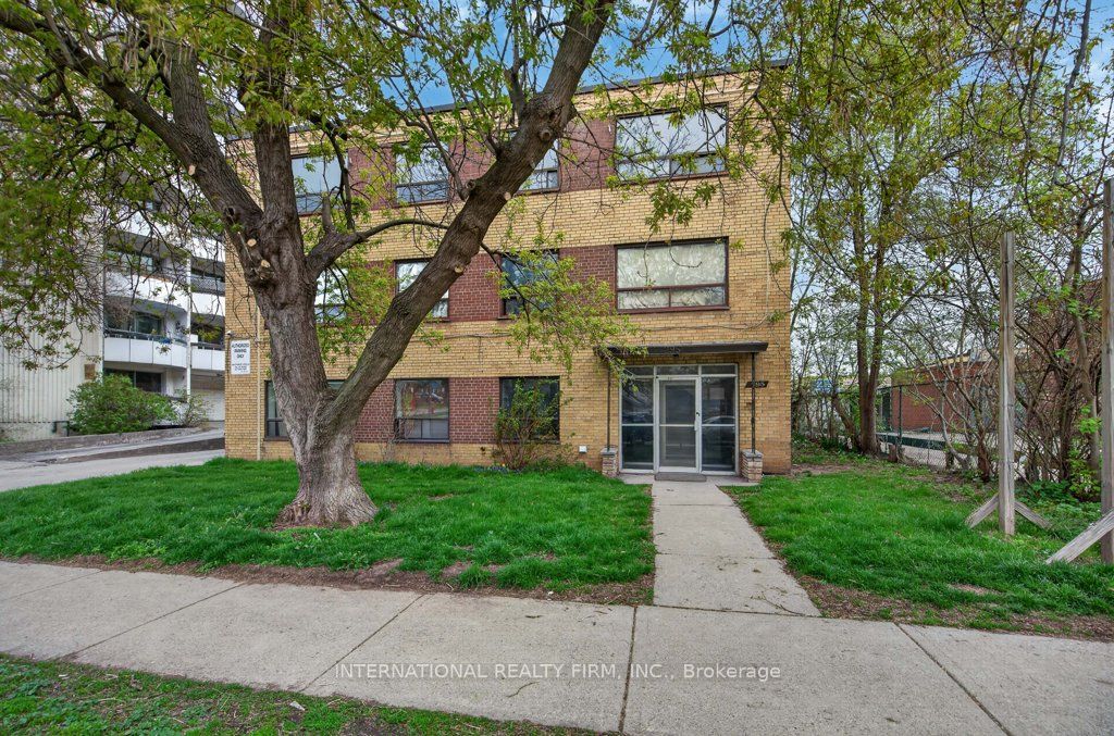 295 Melvin Avenue 303, Hamilton, ON L8H 2K6 photo 3