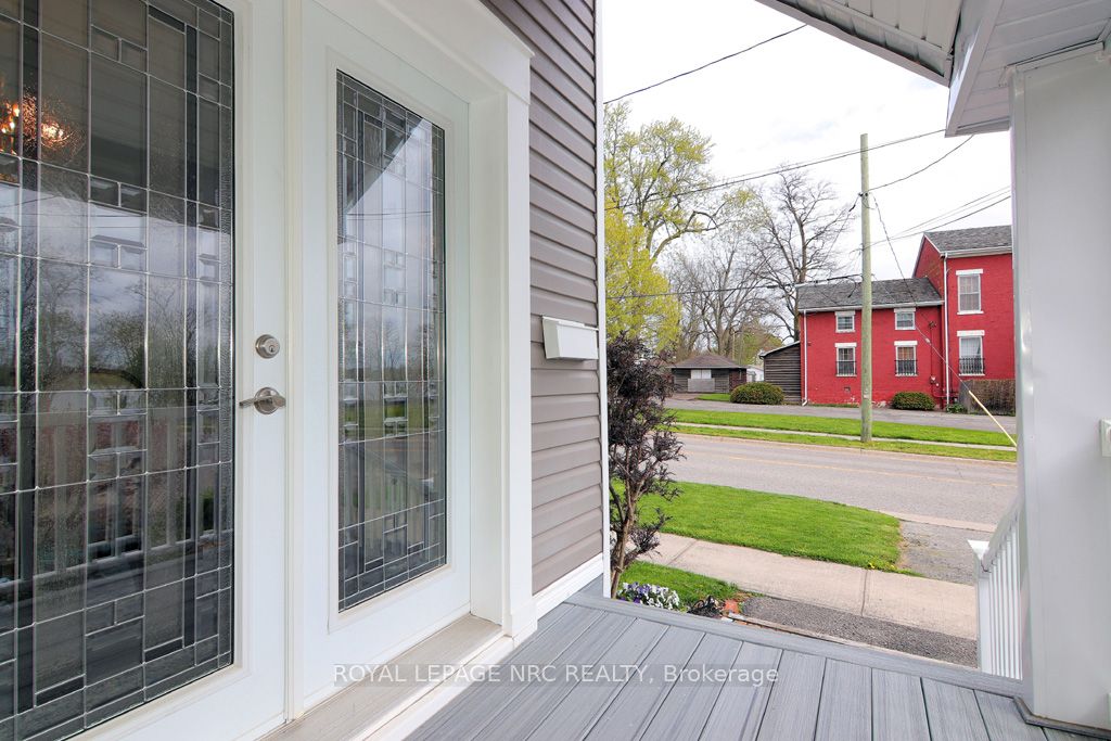 9 Phipps Street, Fort Erie, ON L2A 2V1 photo 4