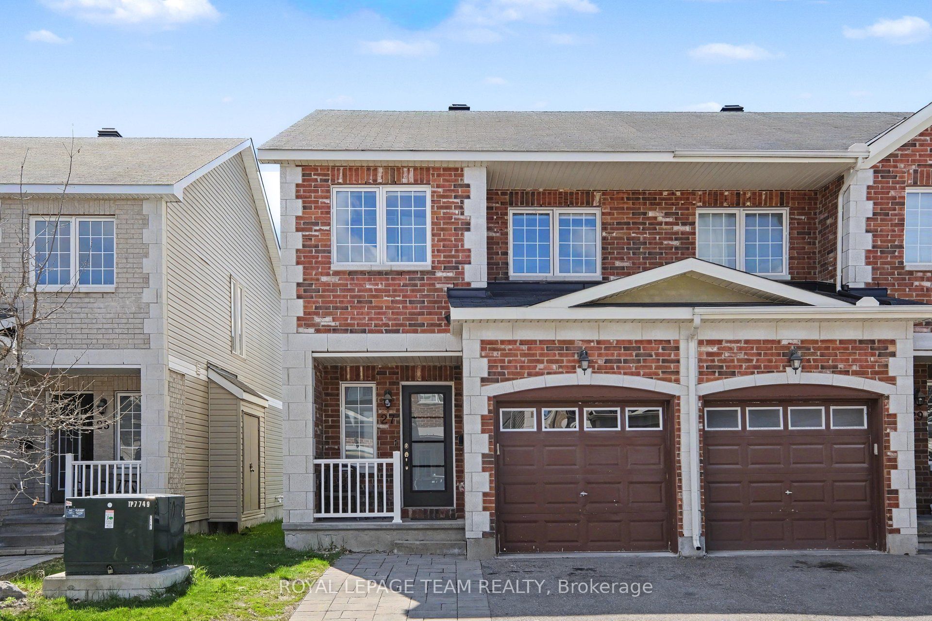 27 Dundalk Private, Barrhaven, ON K2J 0J5 photo 2