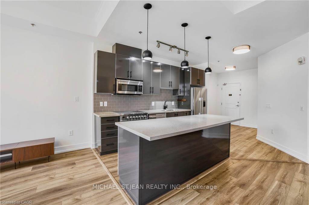 90 Charlton Avenue W 801, Hamilton, ON L8P 0B4 photo 5