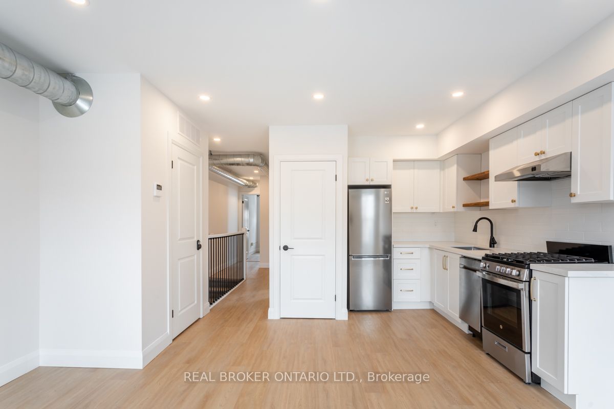 115 Catharine Street N 2, Hamilton, ON L8R 1J5 photo 4