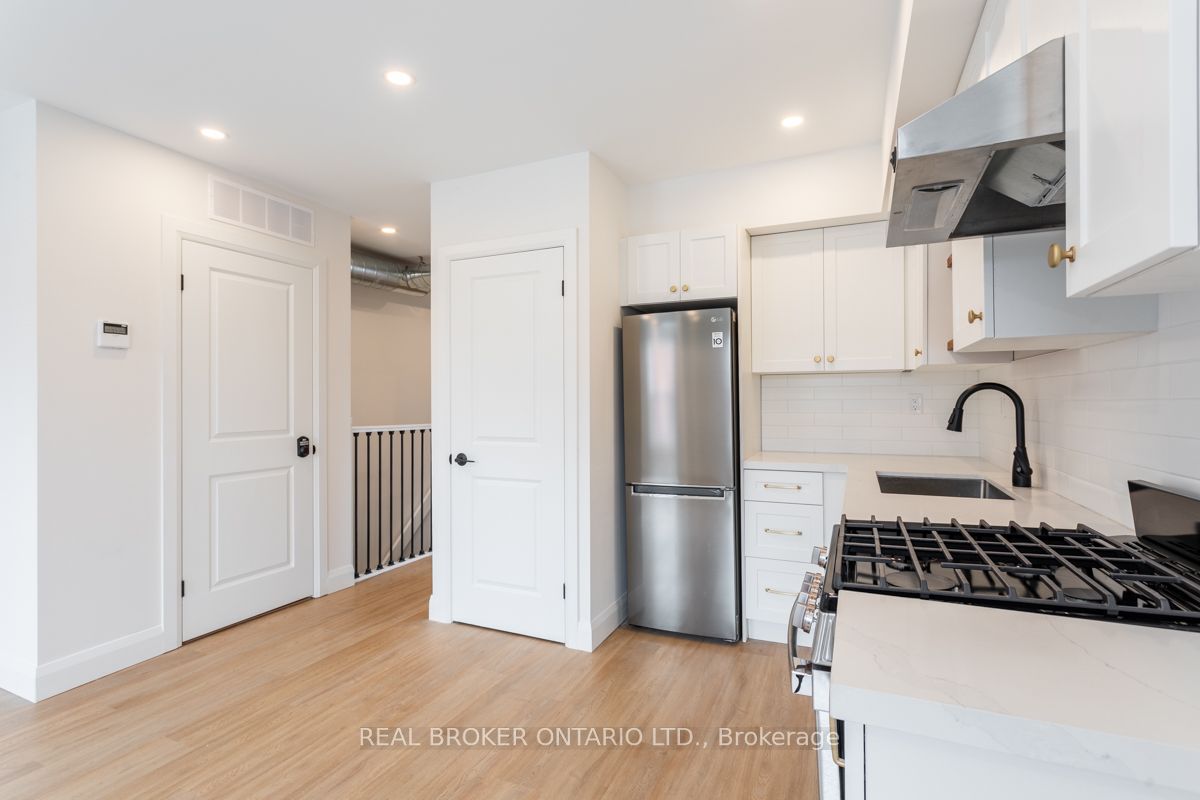115 Catharine Street N 2, Hamilton, ON L8R 1J5 photo 5