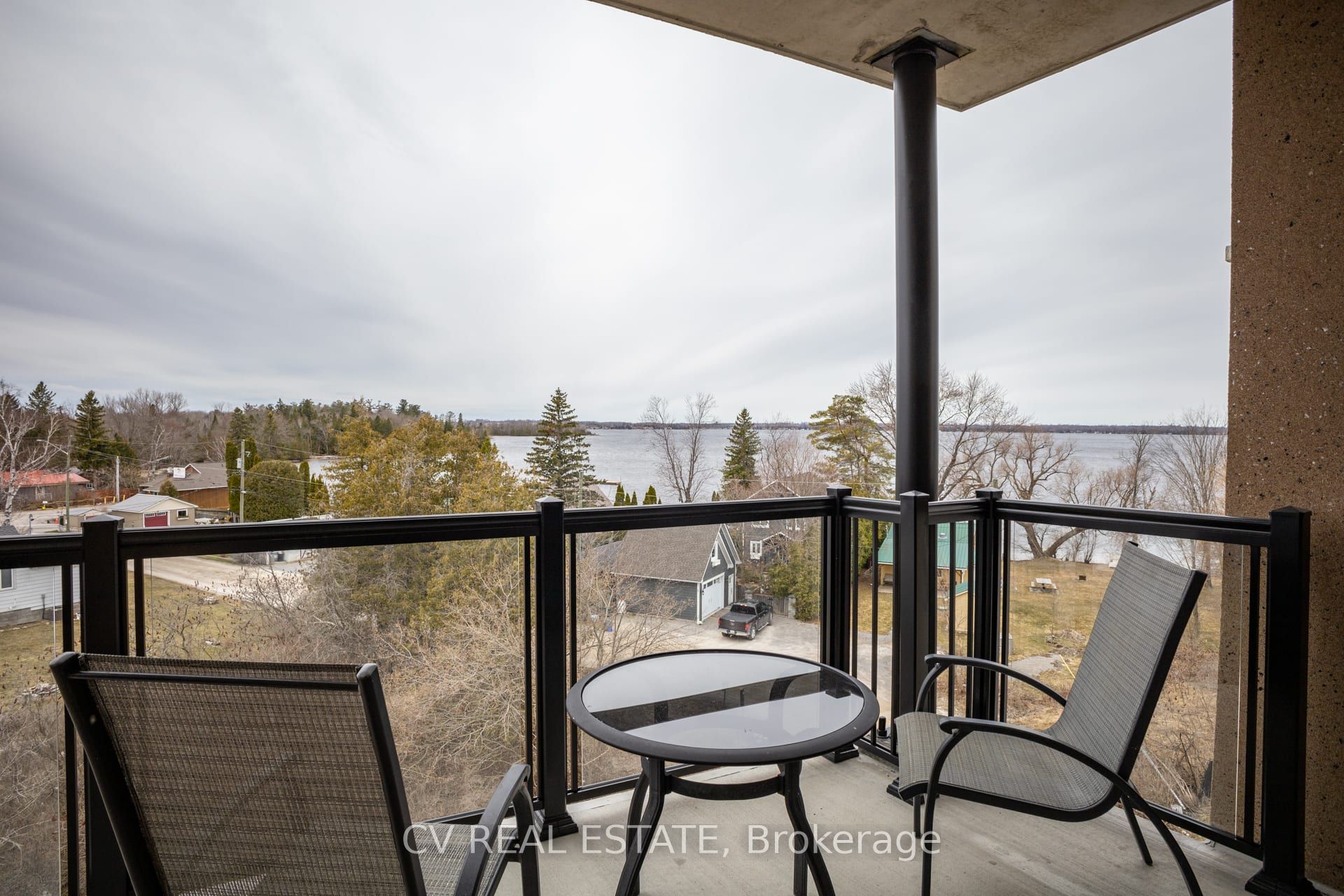 19A West Street N 406, Kawartha Lakes, ON K0M 1N0 photo 4