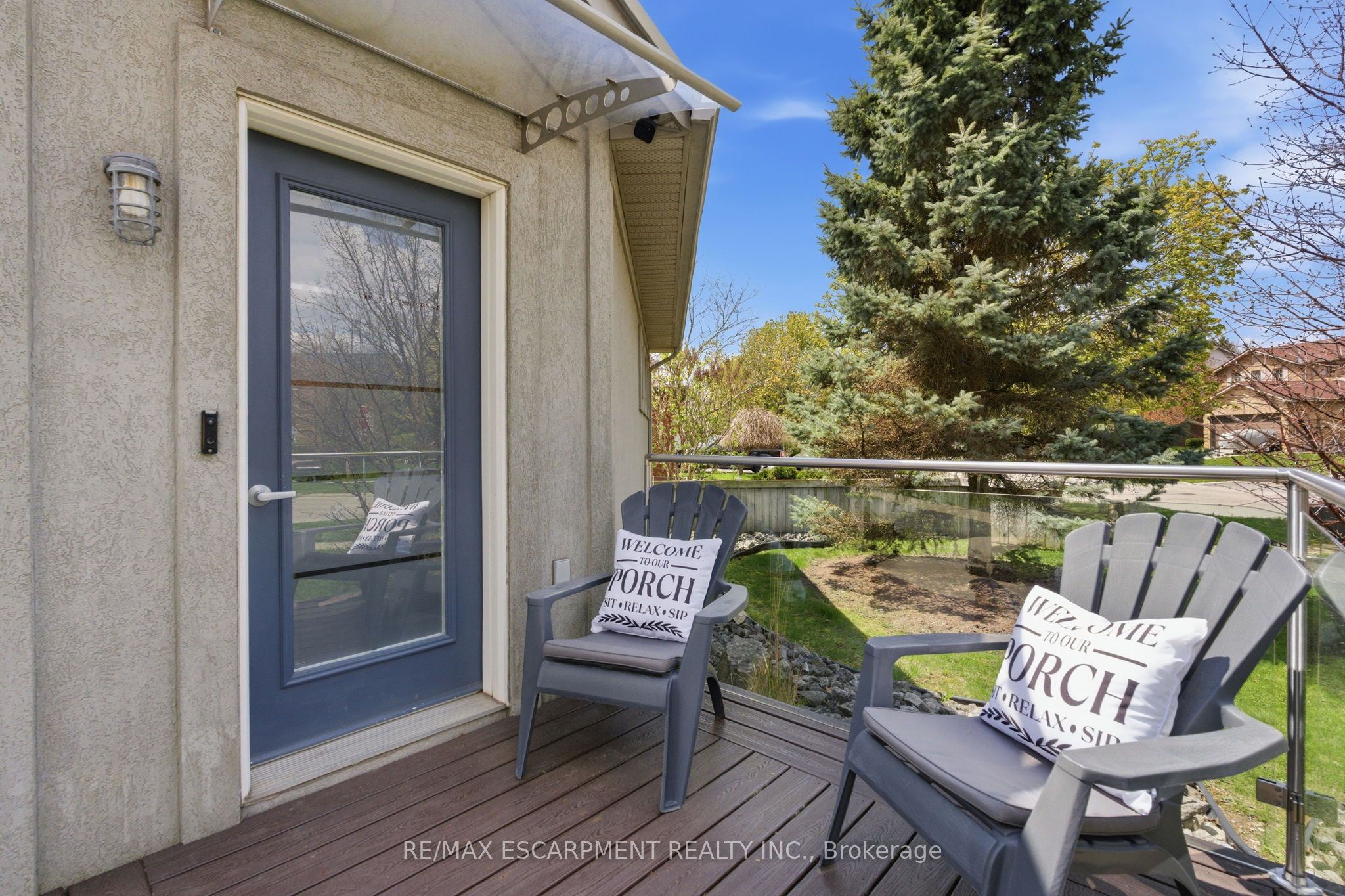 10 Rockhaven Lane, Hamilton, ON L8B 0H7 photo 3