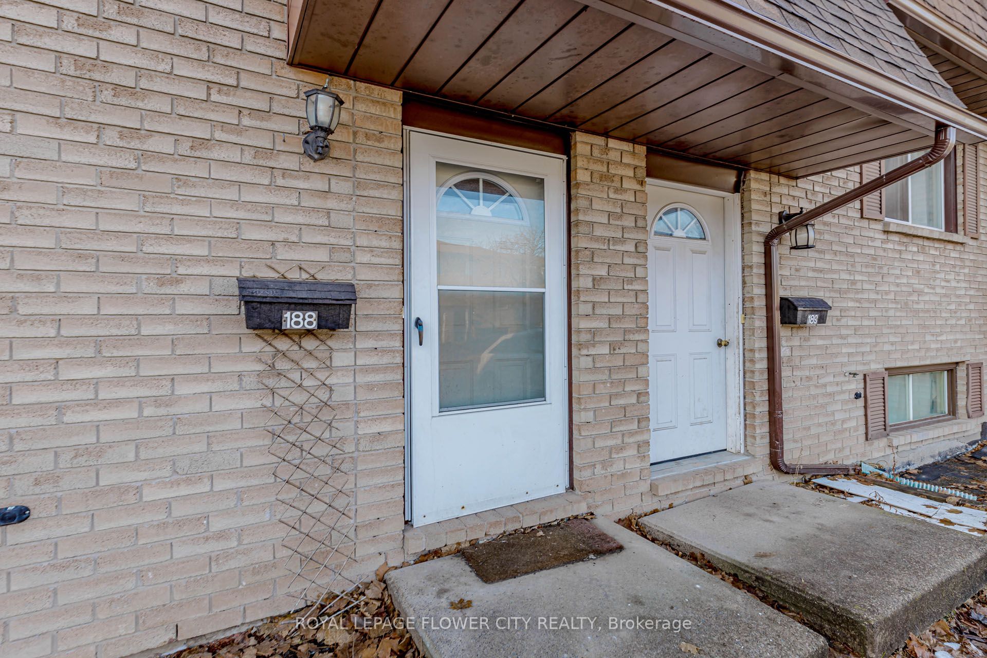 195 Denistoun Street 188, Welland, ON L3C 6P1 photo 2