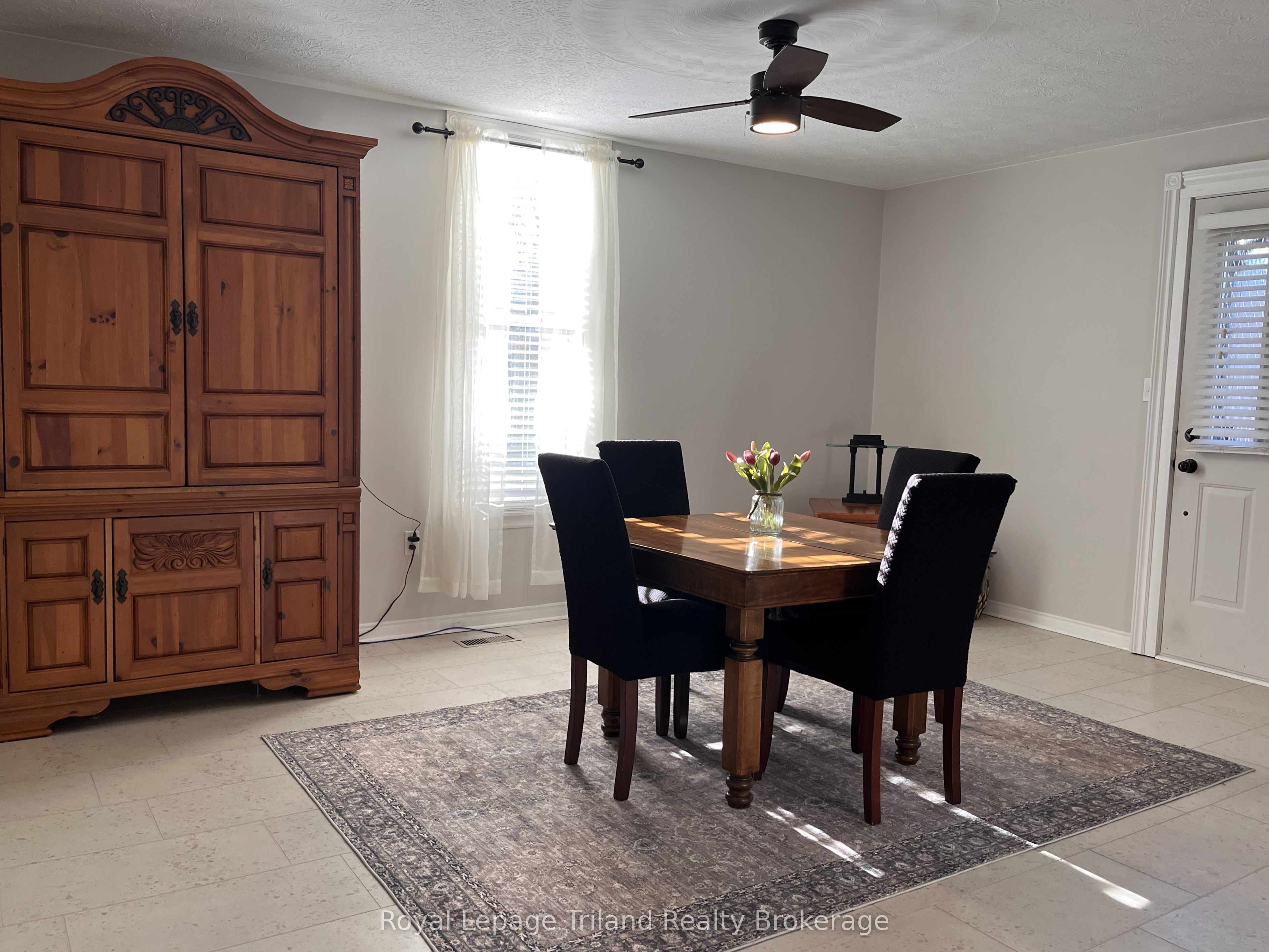 14 Elgin Street W, Norwich, ON N0J 1P0 photo 5