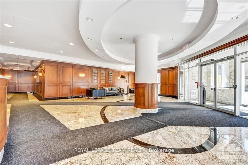 195 S Besserer Street S 2609, Lower Town - Sandy Hill, ON K1N 0B6 photo 4
