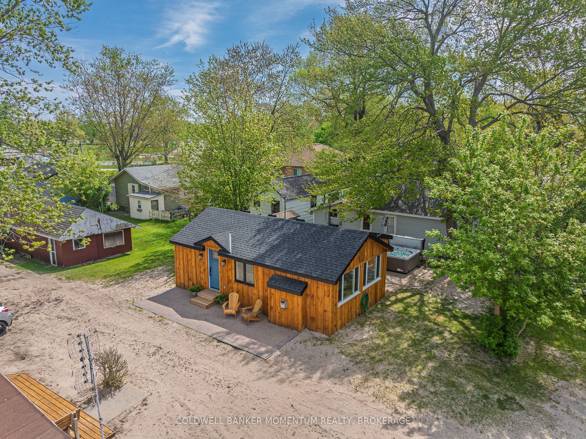 12221 Lakeshore Road, Wainfleet, ON L0S 1V0 photo 2
