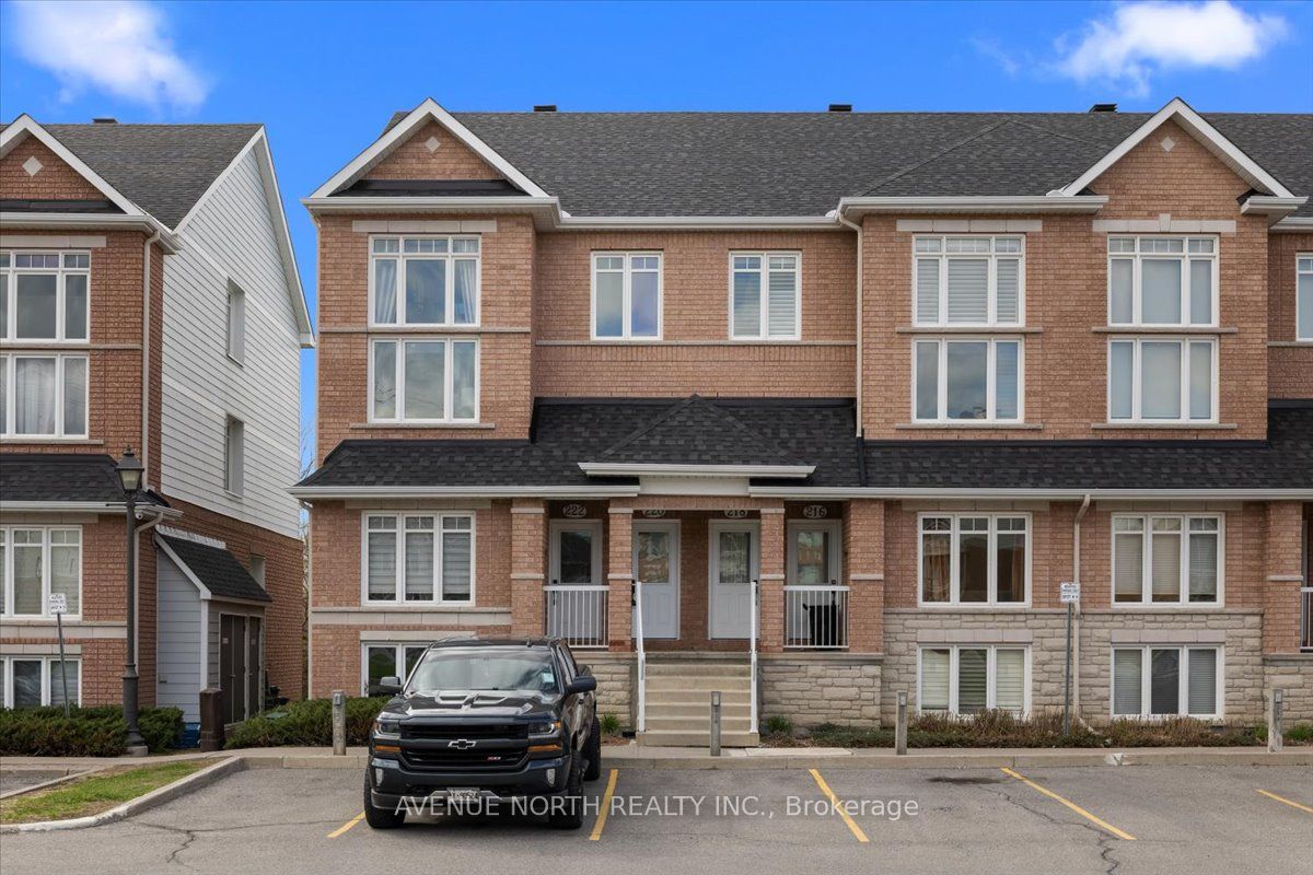 220 Tivoli Private 25, Cityview - Parkwoods Hills - Rideau Shore, ON K2E 0A7
