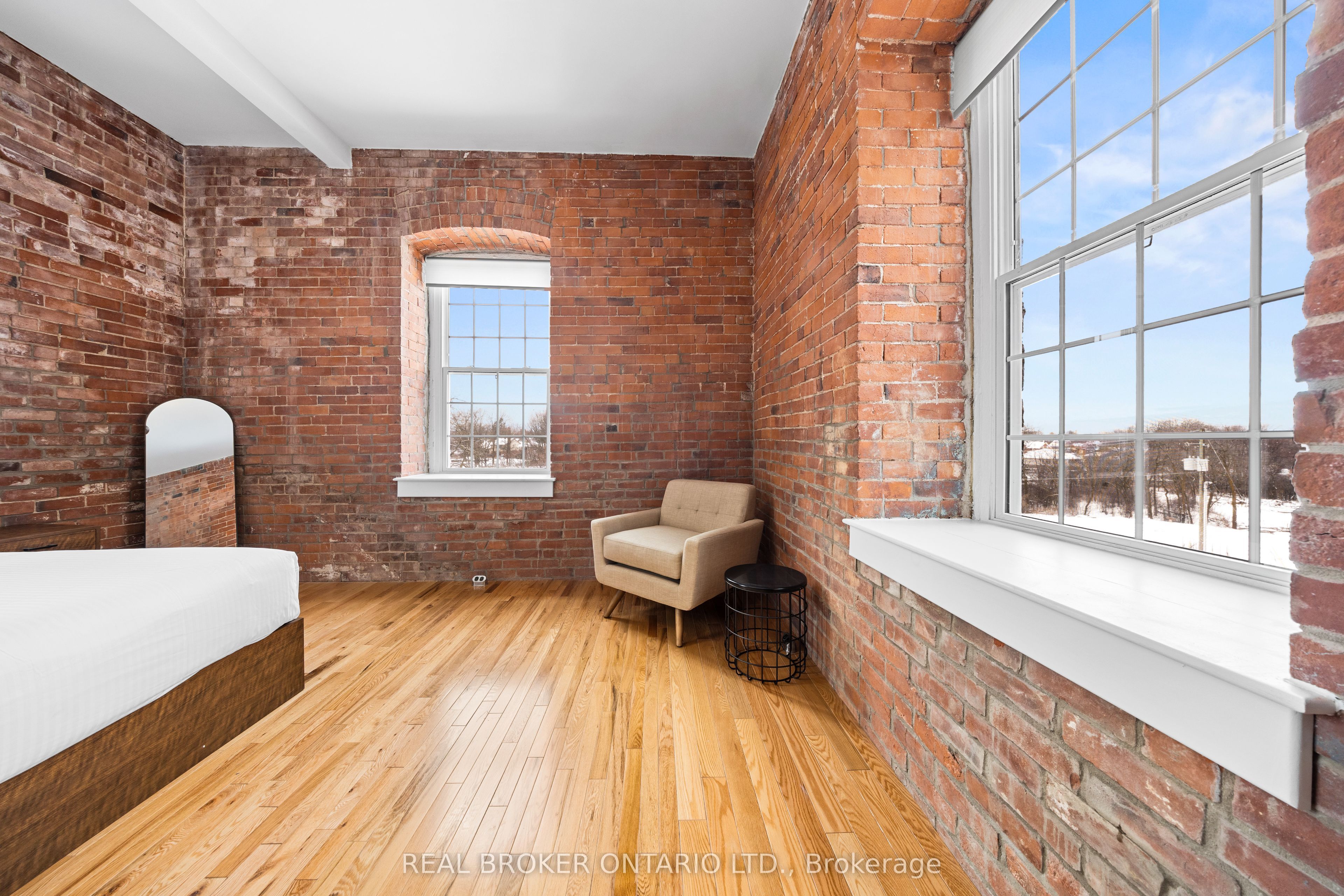 150 Mill Street 204, Carleton Place, ON K7C 1T4 photo 3