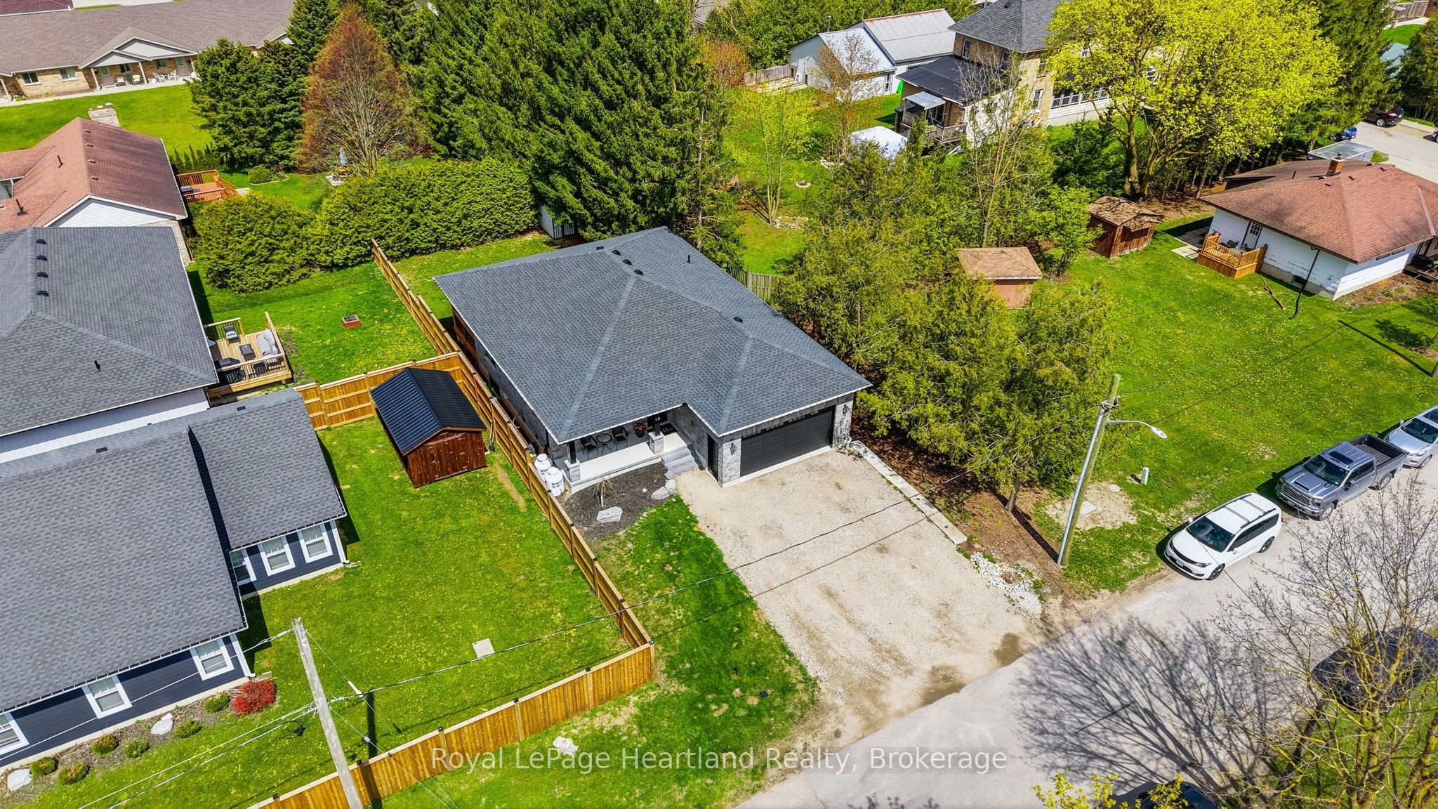 18 Geddes Street W, Minto, ON N0G 1M0 photo 3