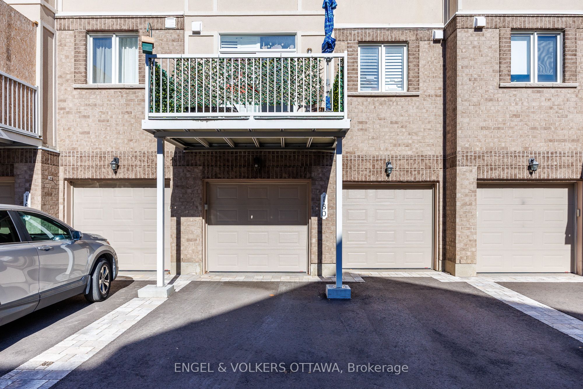 180 Lanark Avenue, Westboro - Hampton Park, ON K1Z 1E5 photo 5