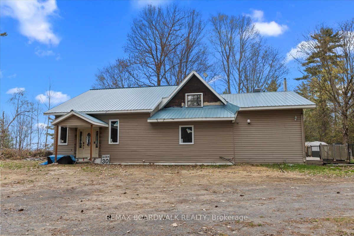 517 Wilson Road, Clarence-Rockland, ON K4K 1K7 photo 3