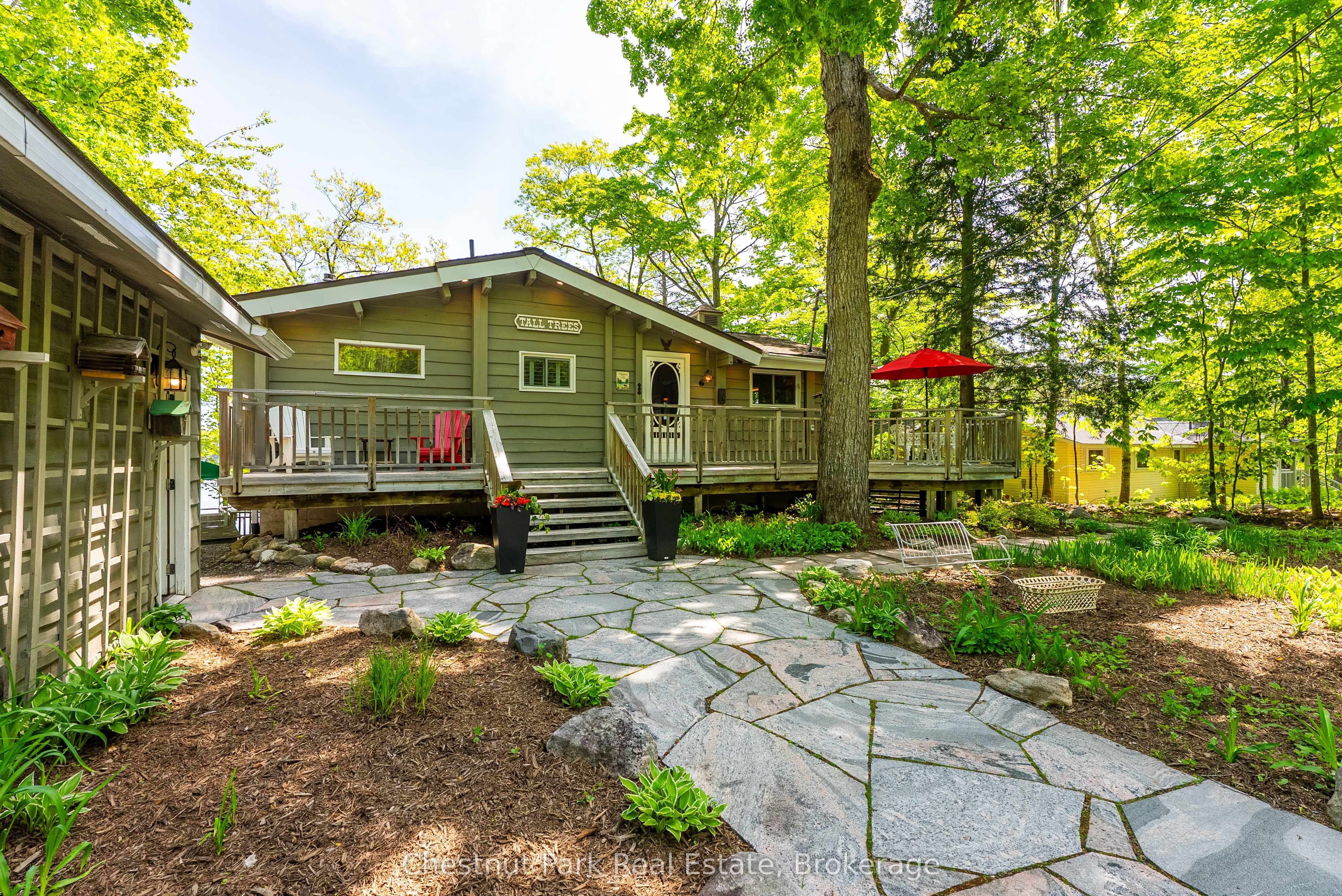 1246 Dudley Road 3, Muskoka Lakes, ON P0C 1A0 photo 2