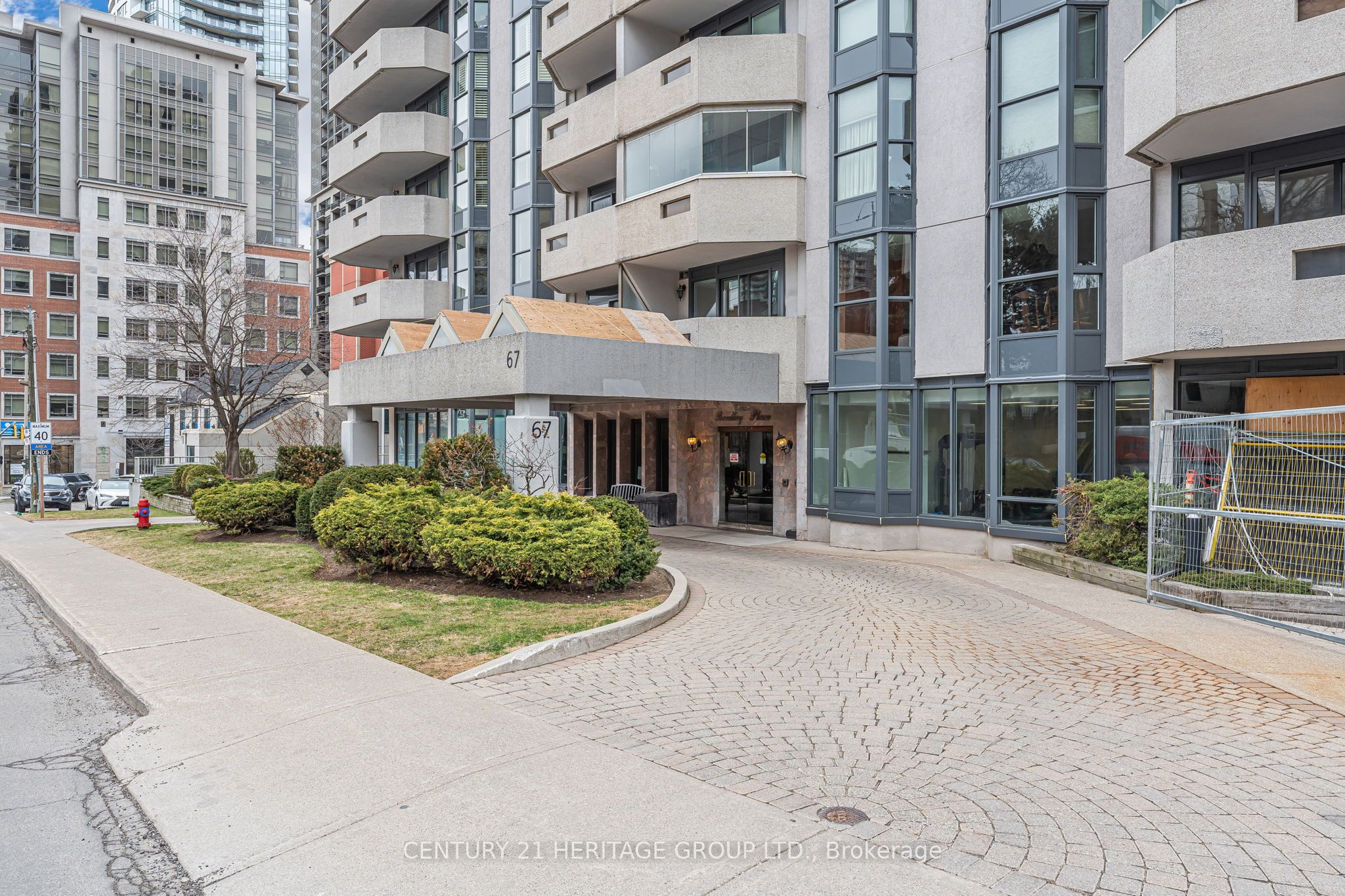 67 Caroline Street S 102, Hamilton, ON L8P 3K6 photo 3