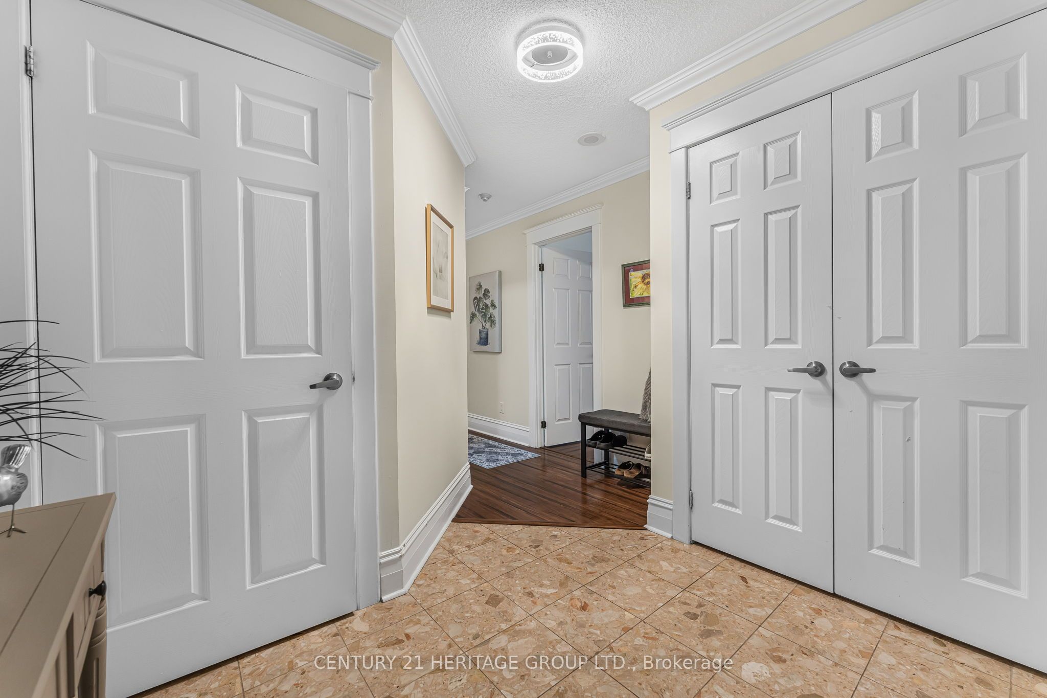 67 Caroline Street S 102, Hamilton, ON L8P 3K6 photo 5