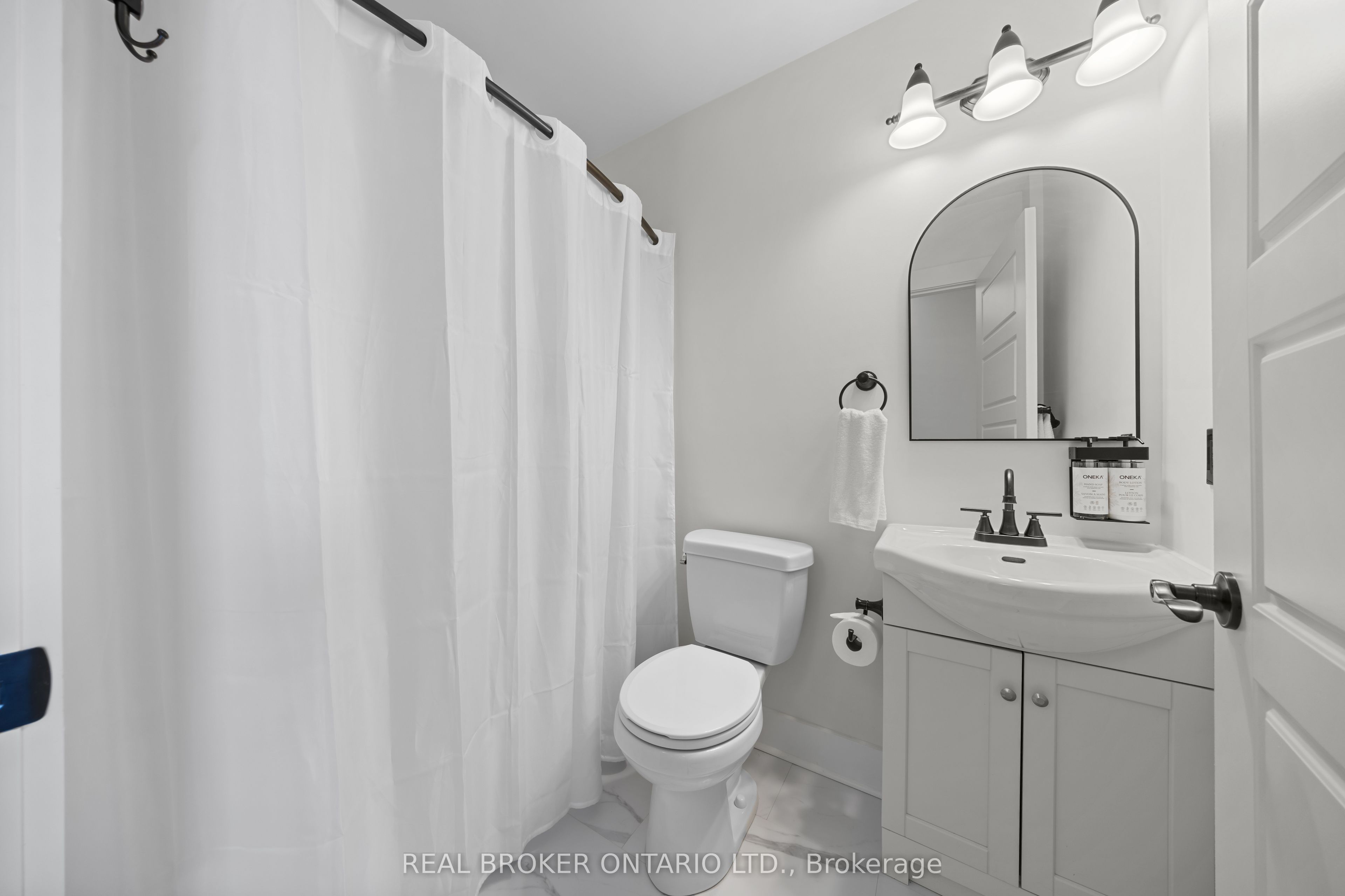 150 Mill Street 205, Carleton Place, ON K7C 1T4 photo 4