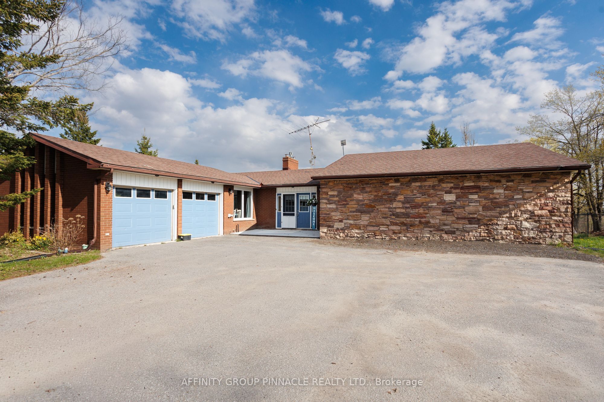 1140 Farmstead Road, Kawartha Lakes, ON K0M 2M0 photo 2