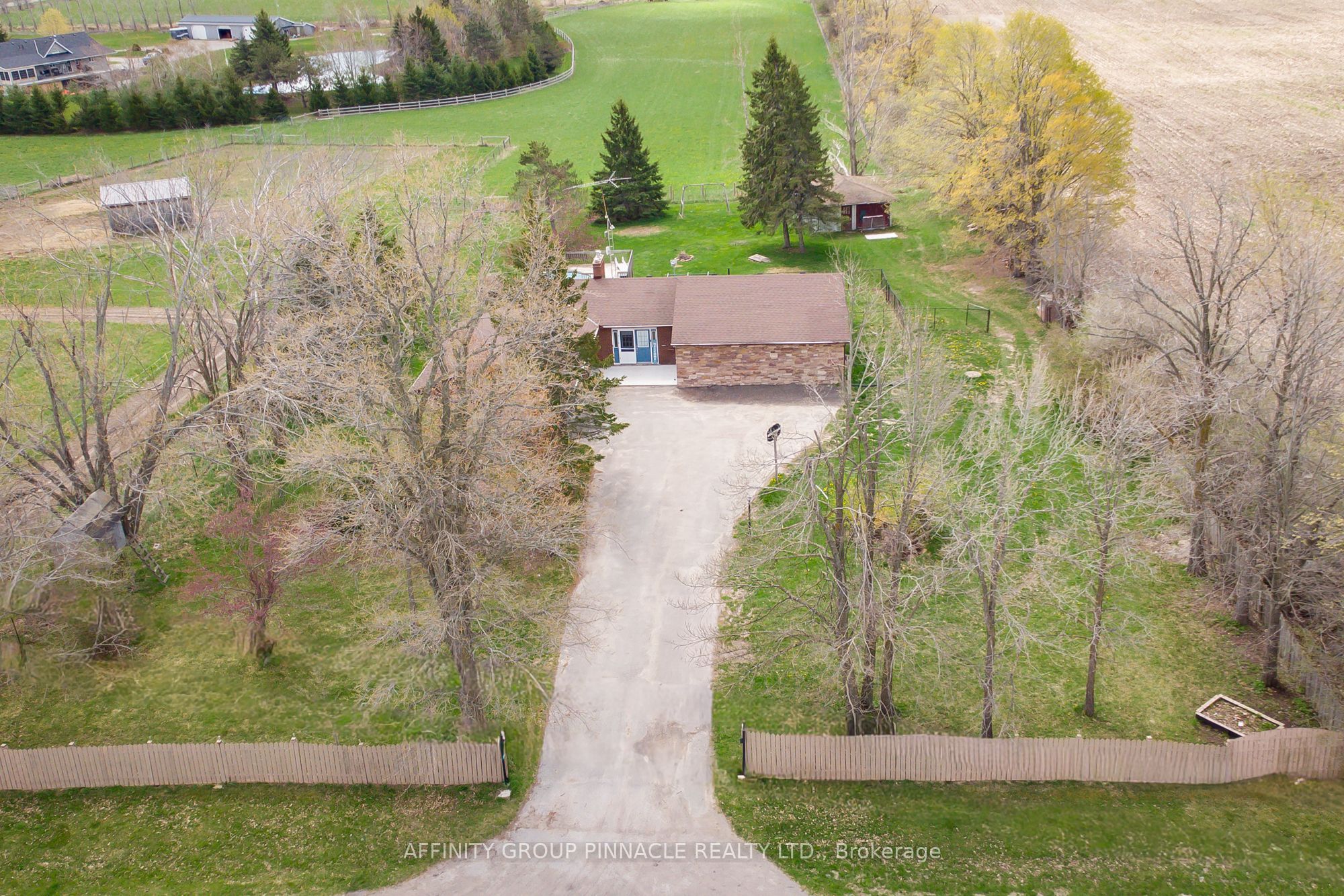 1140 Farmstead Road, Kawartha Lakes, ON K0M 2M0 photo 4
