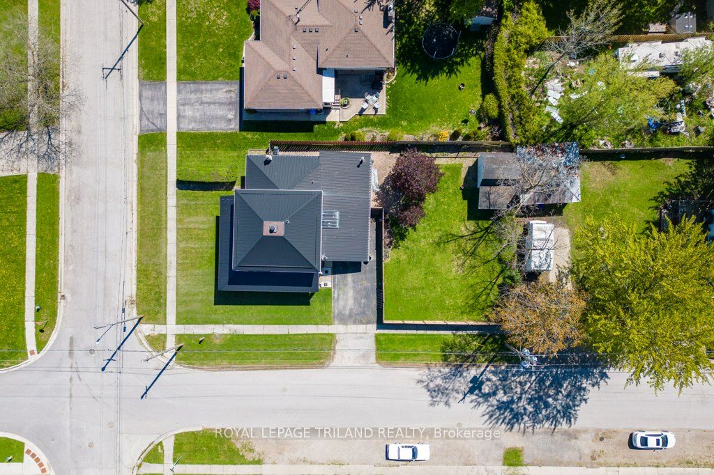 311 Warwick Street, Warwick, ON N0M 2S0 photo 5