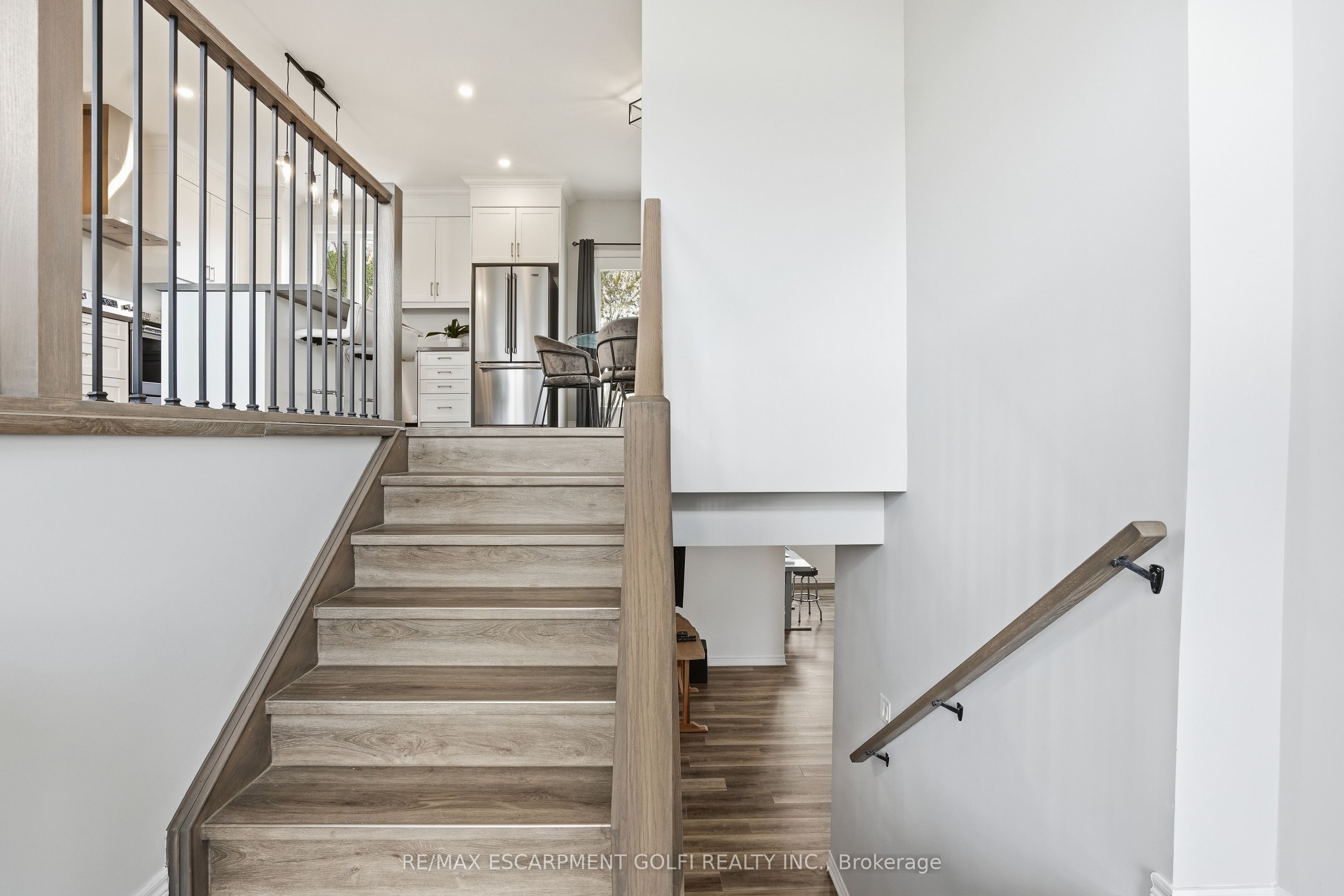 3363 Willguard Court, Niagara Falls, ON L2G 0Z9 photo 3