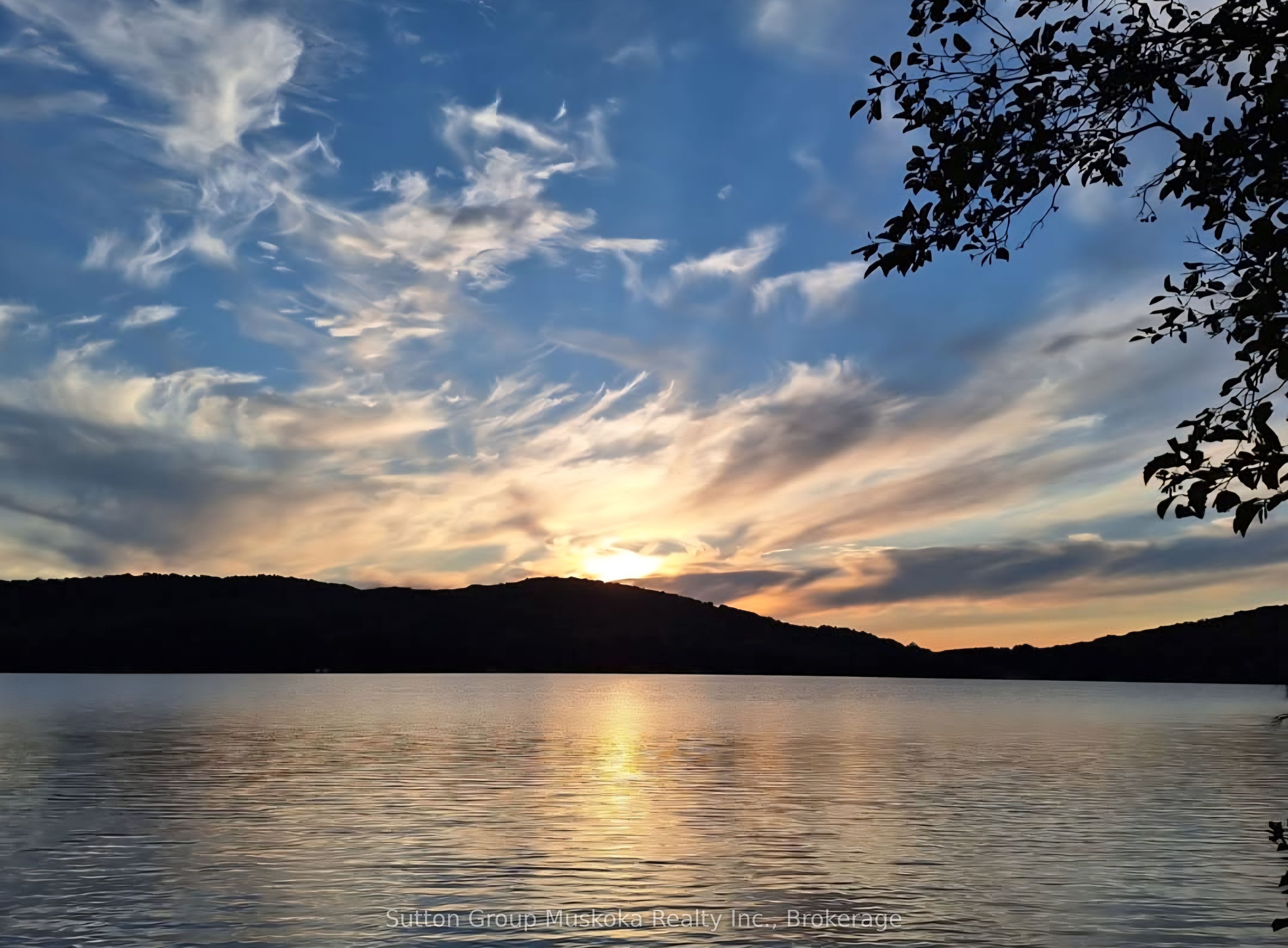 1060 Seabreeze # 6 Road, Lake of Bays, ON P0A 1H0 photo 5