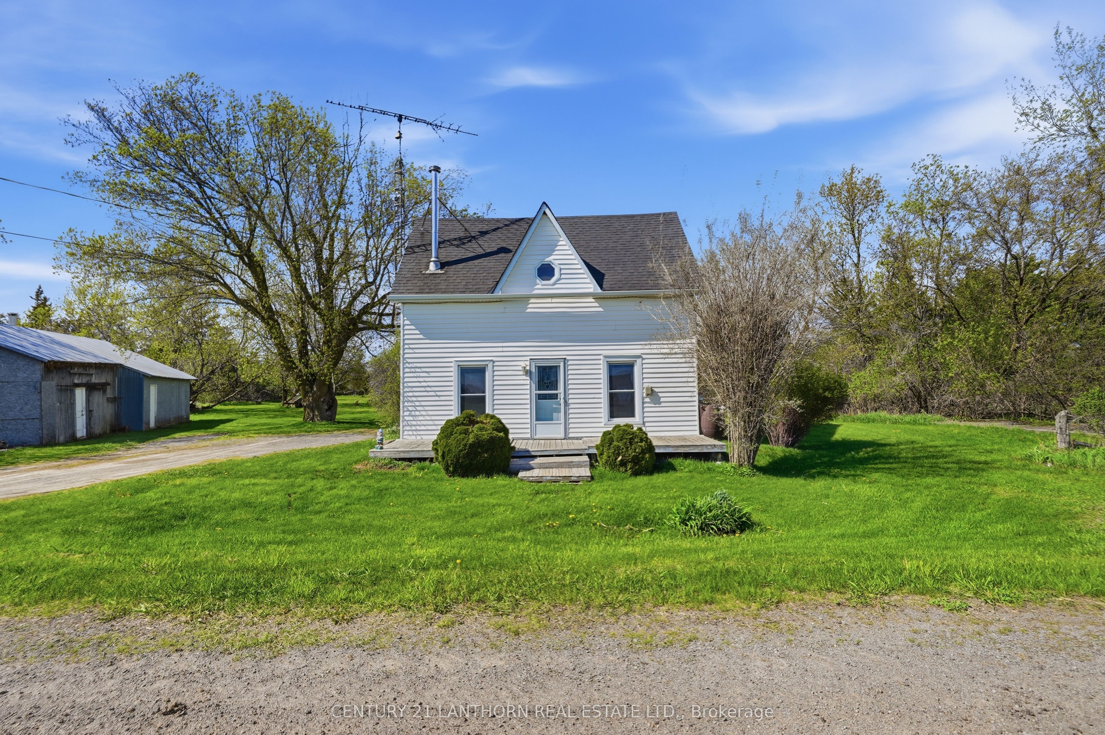 1229 County 7 Road, Prince Edward County, ON K0K 2T0