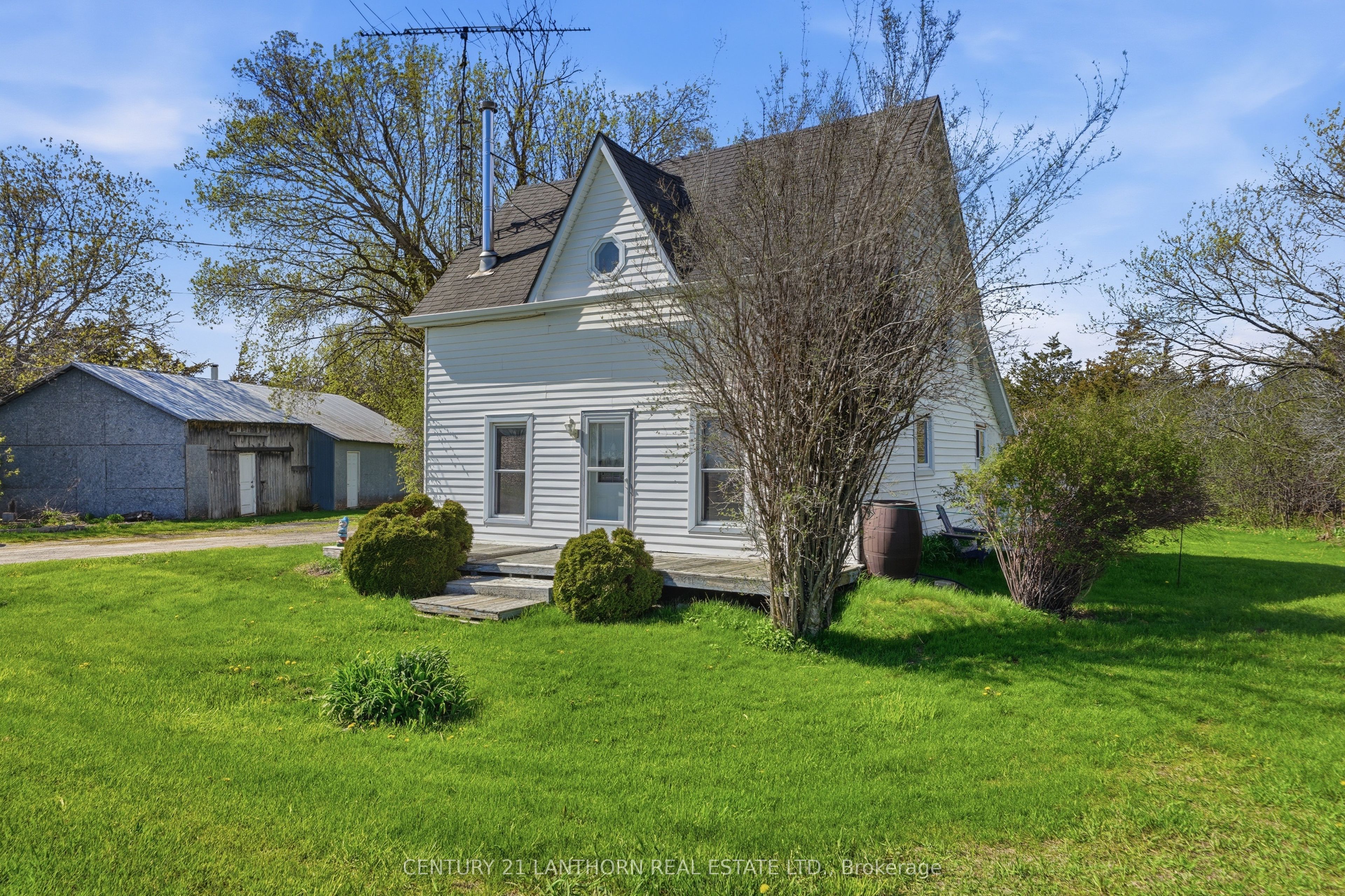 1229 County 7 Road, Prince Edward County, ON K0K 2T0 photo 5