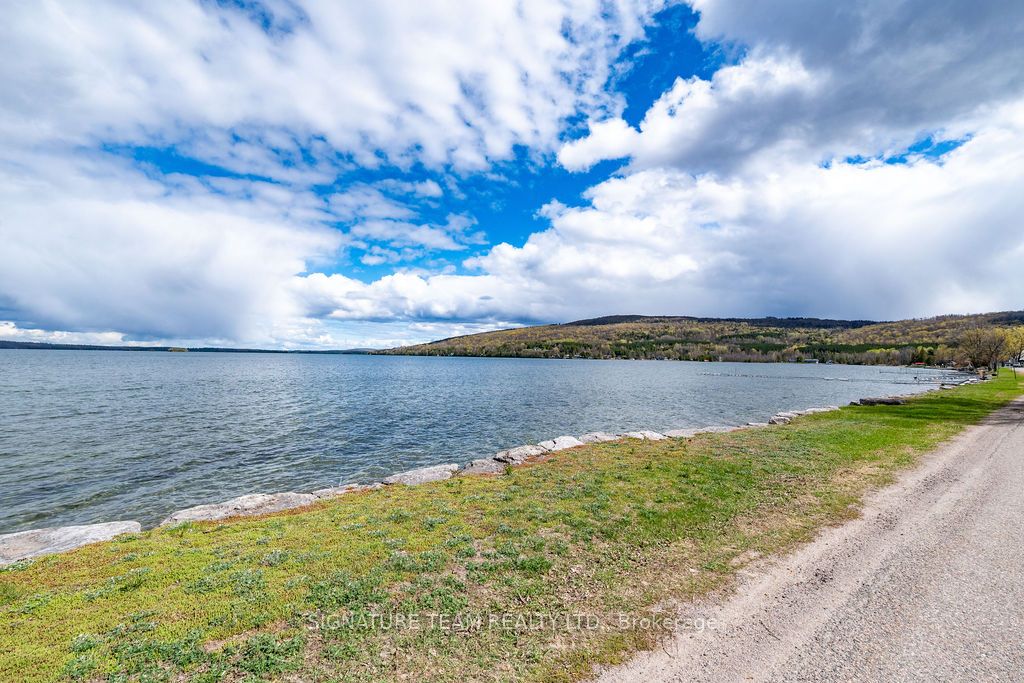 1039 Lake Clear Road, Bonnechere Valley, ON K0J 1T0 photo 3