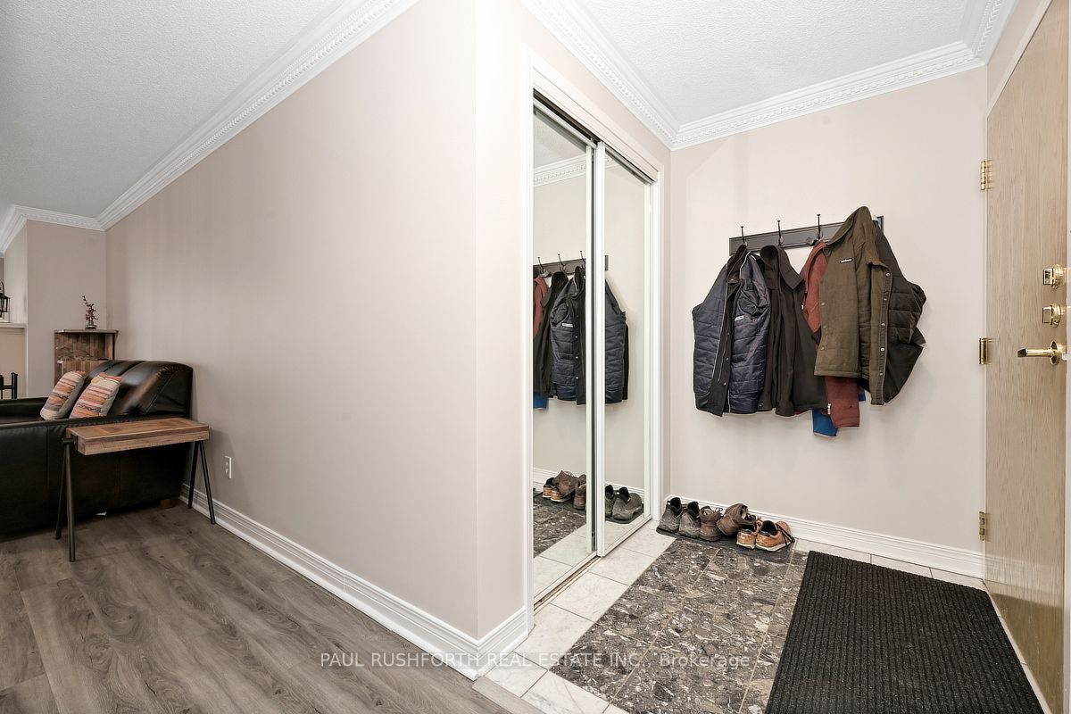 939 North River Road 202, Overbrook - Castleheights and Area, ON K1K 3V2 photo 3