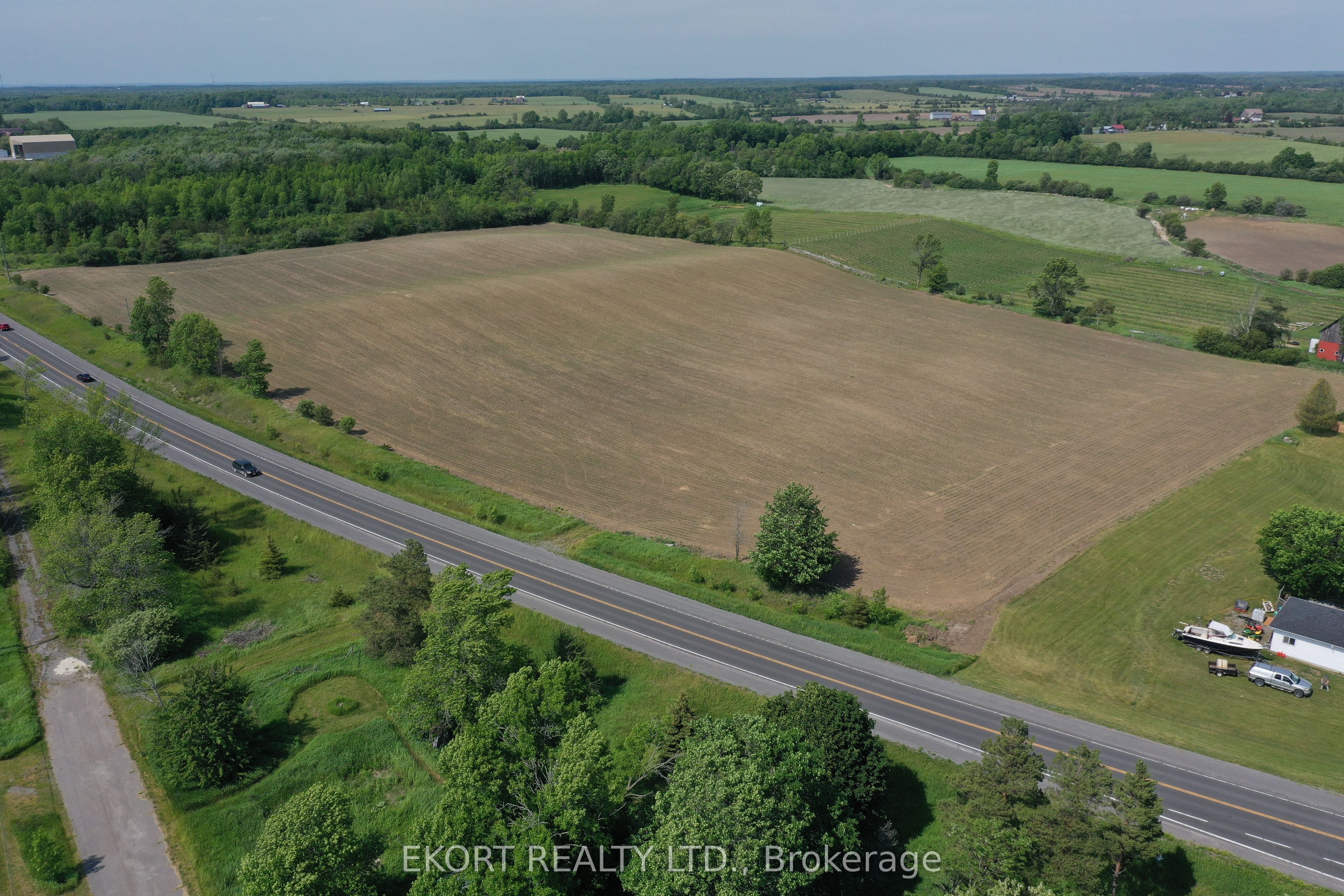 PL17 62 Highway S, Prince Edward County, ON K0K 1G0 photo 3