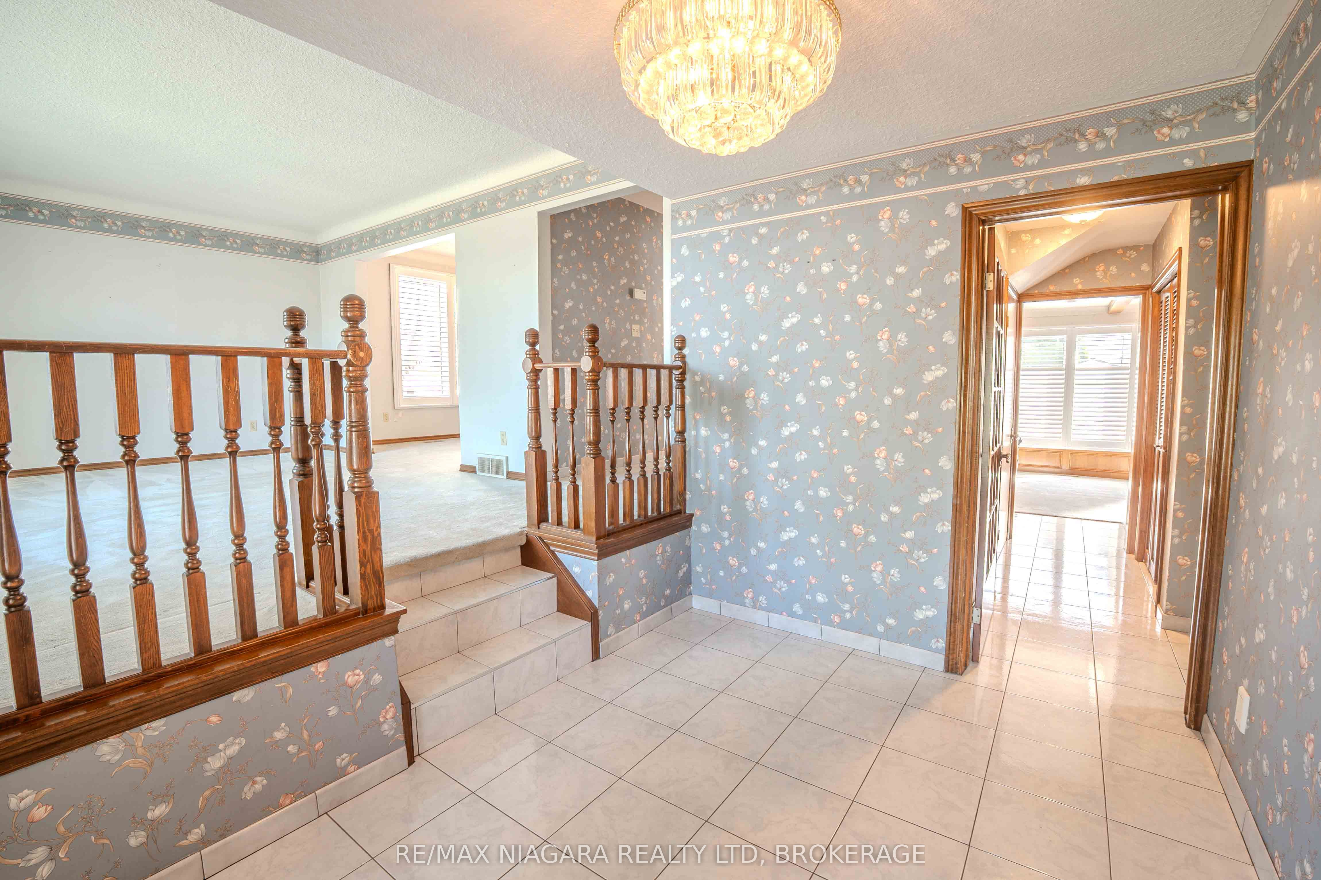 28 Tanera Crescent, St. Catharines, ON L2M 7K1 photo 3