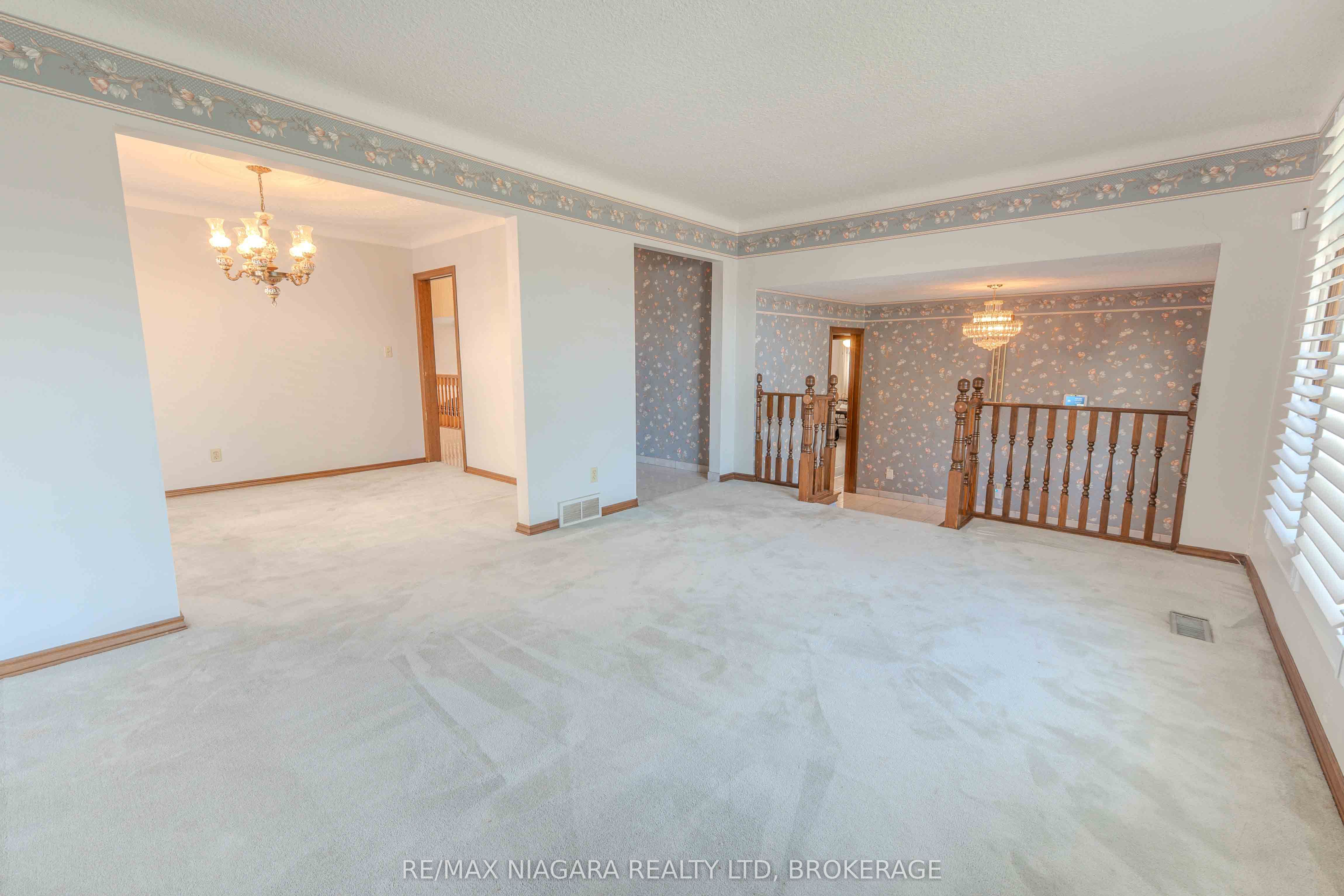 28 Tanera Crescent, St. Catharines, ON L2M 7K1 photo 4