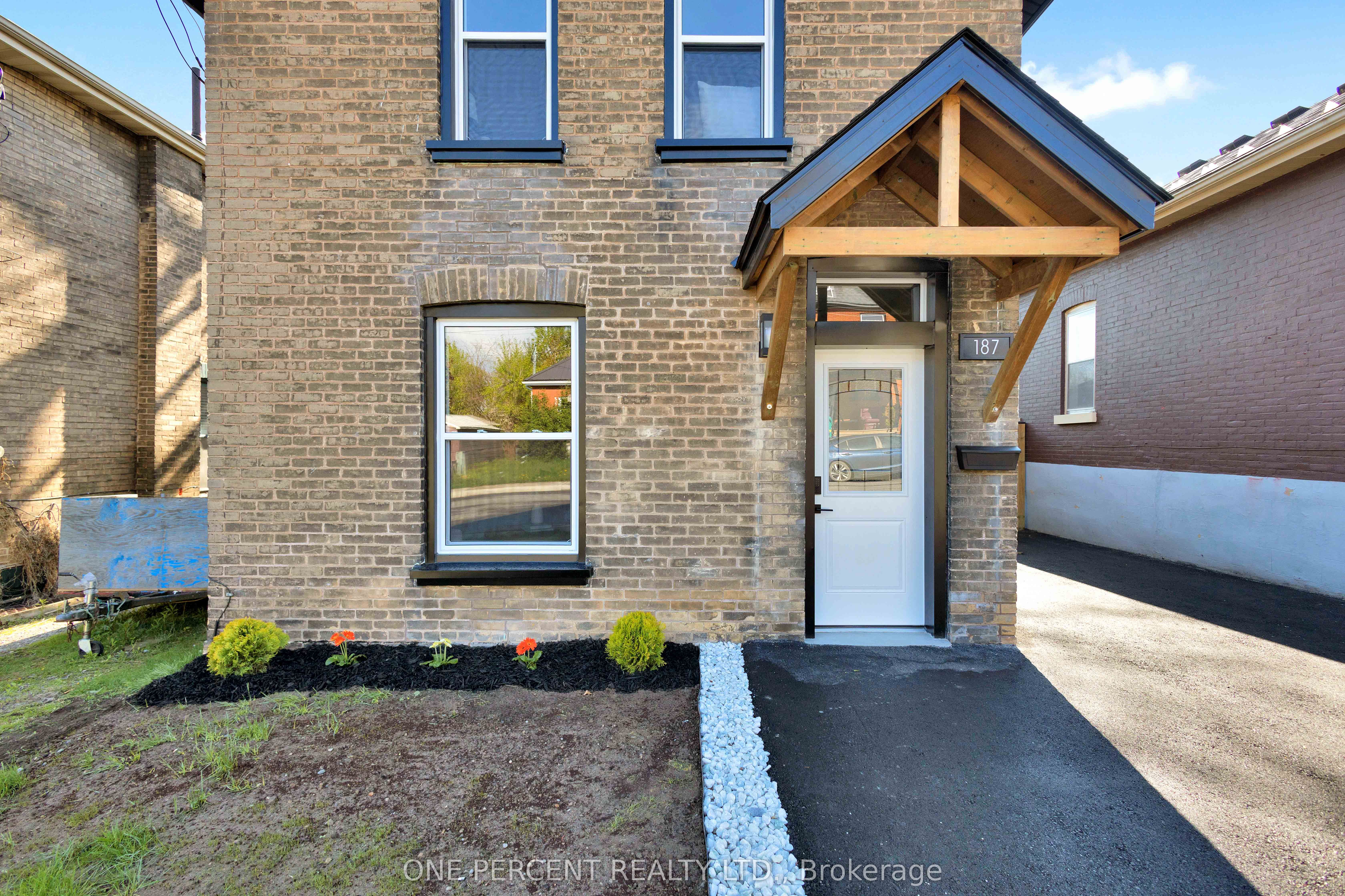 187 Drummond Street, Brantford, ON N3S 6A8 photo 4