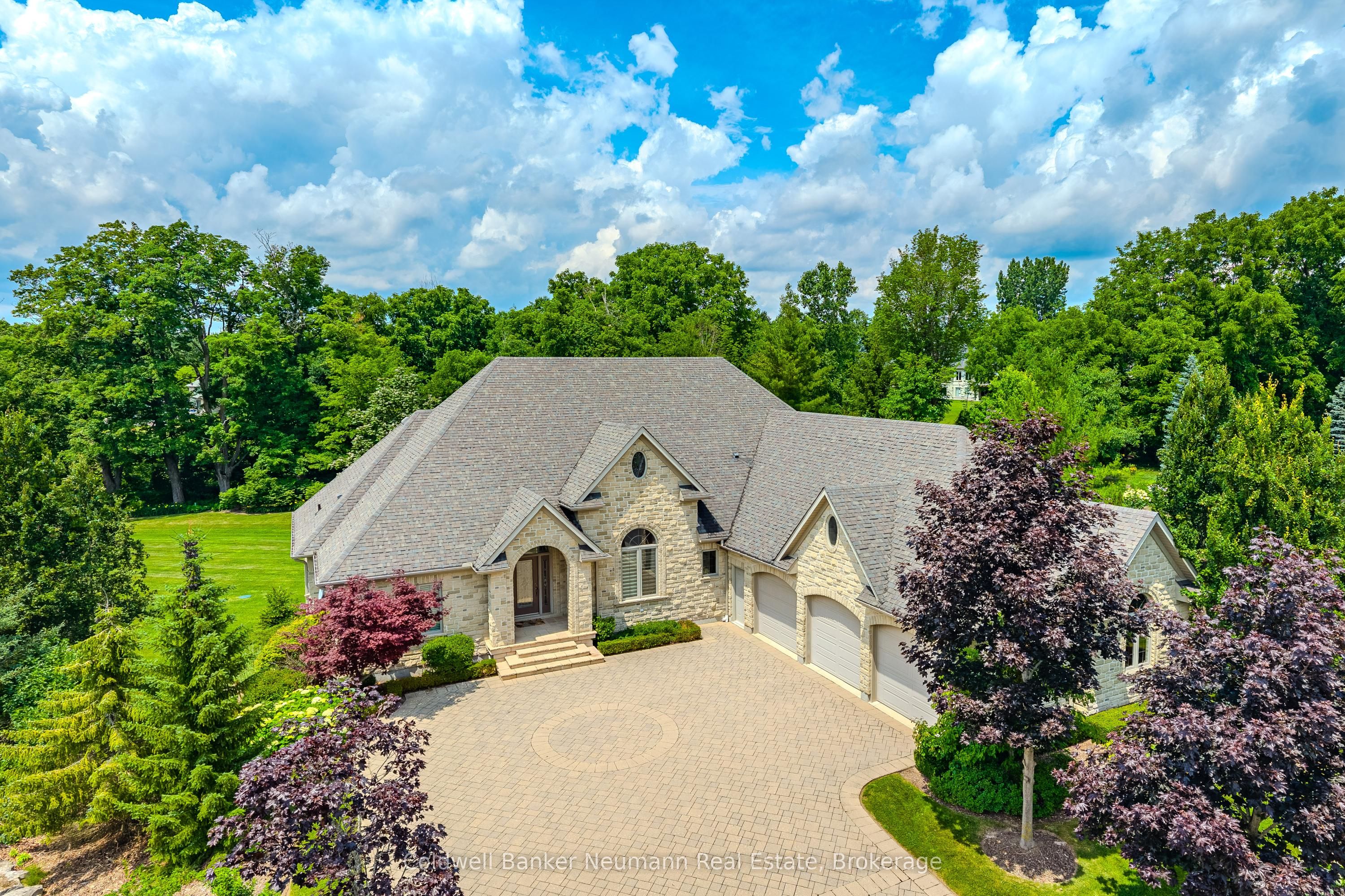 33 Cassin Court, Puslinch, ON N0B 2J0 photo 2