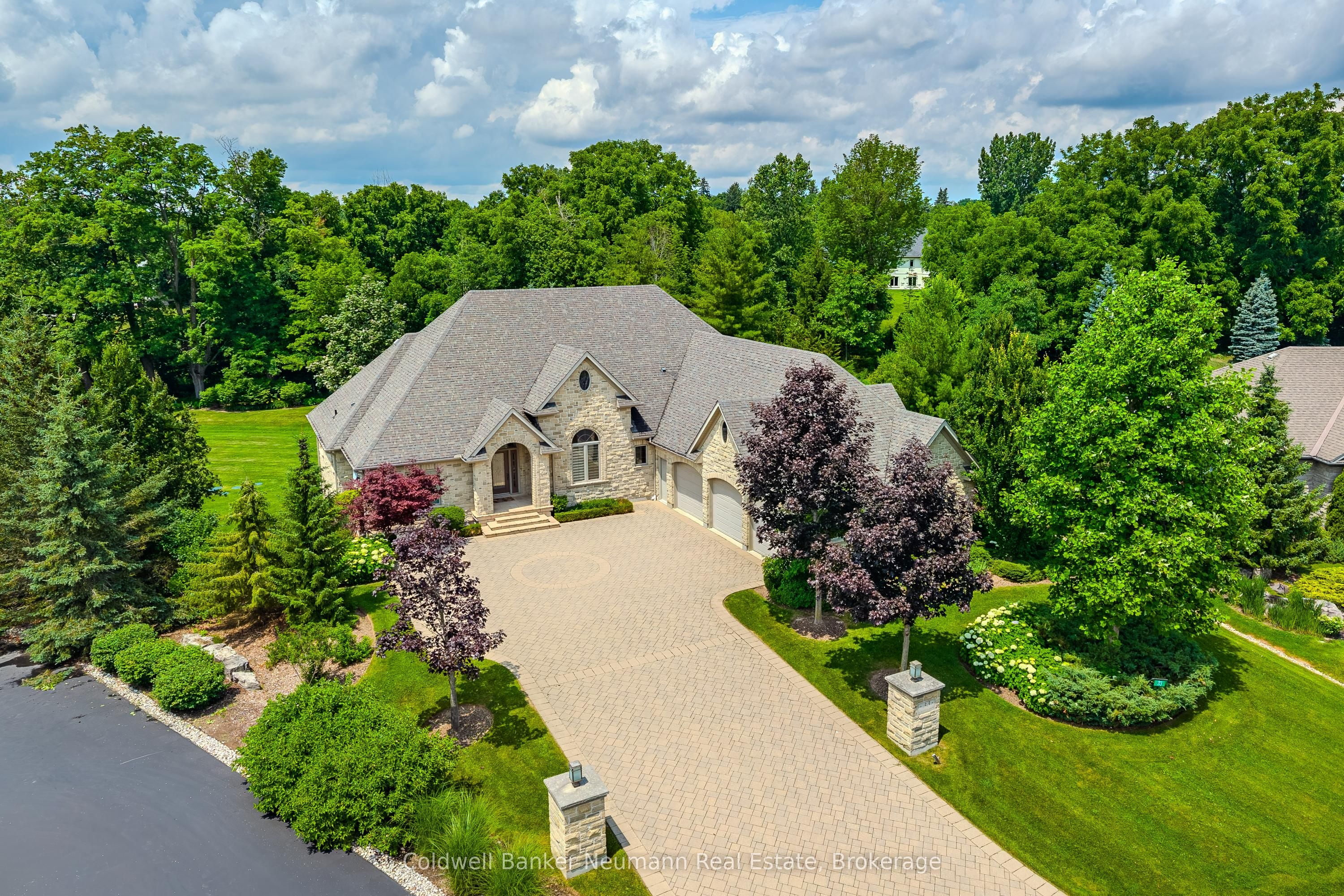 33 Cassin Court, Puslinch, ON N0B 2J0 photo 4