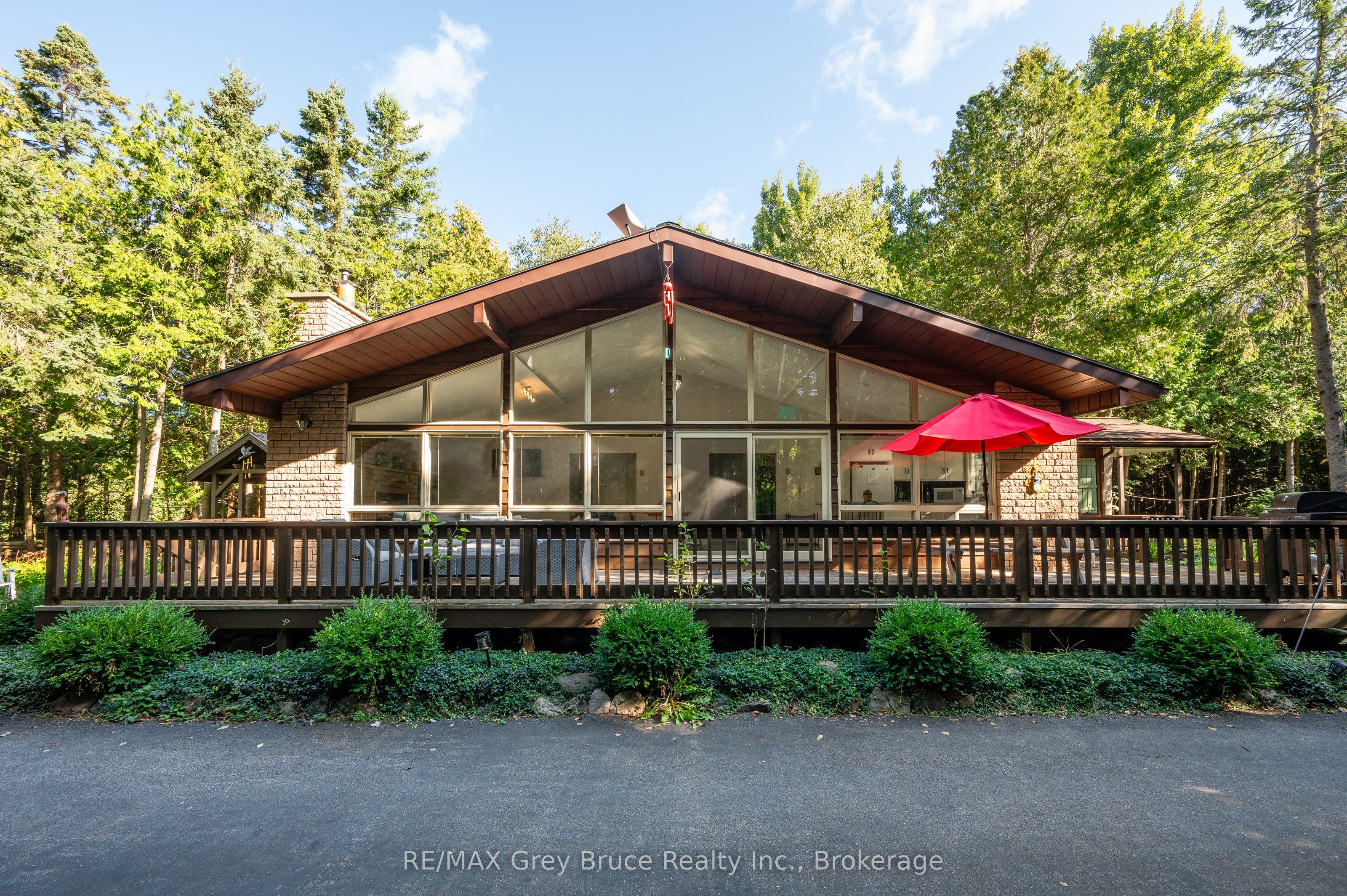 66 HARPUR Drive, Northern Bruce Peninsula, ON N0H 2R0