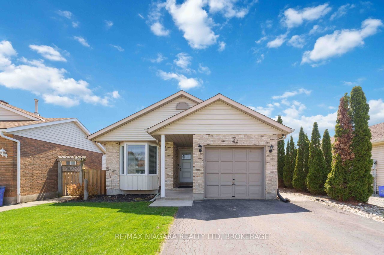 41 Eastwood Drive, Welland, ON L3C 6W1 photo 2