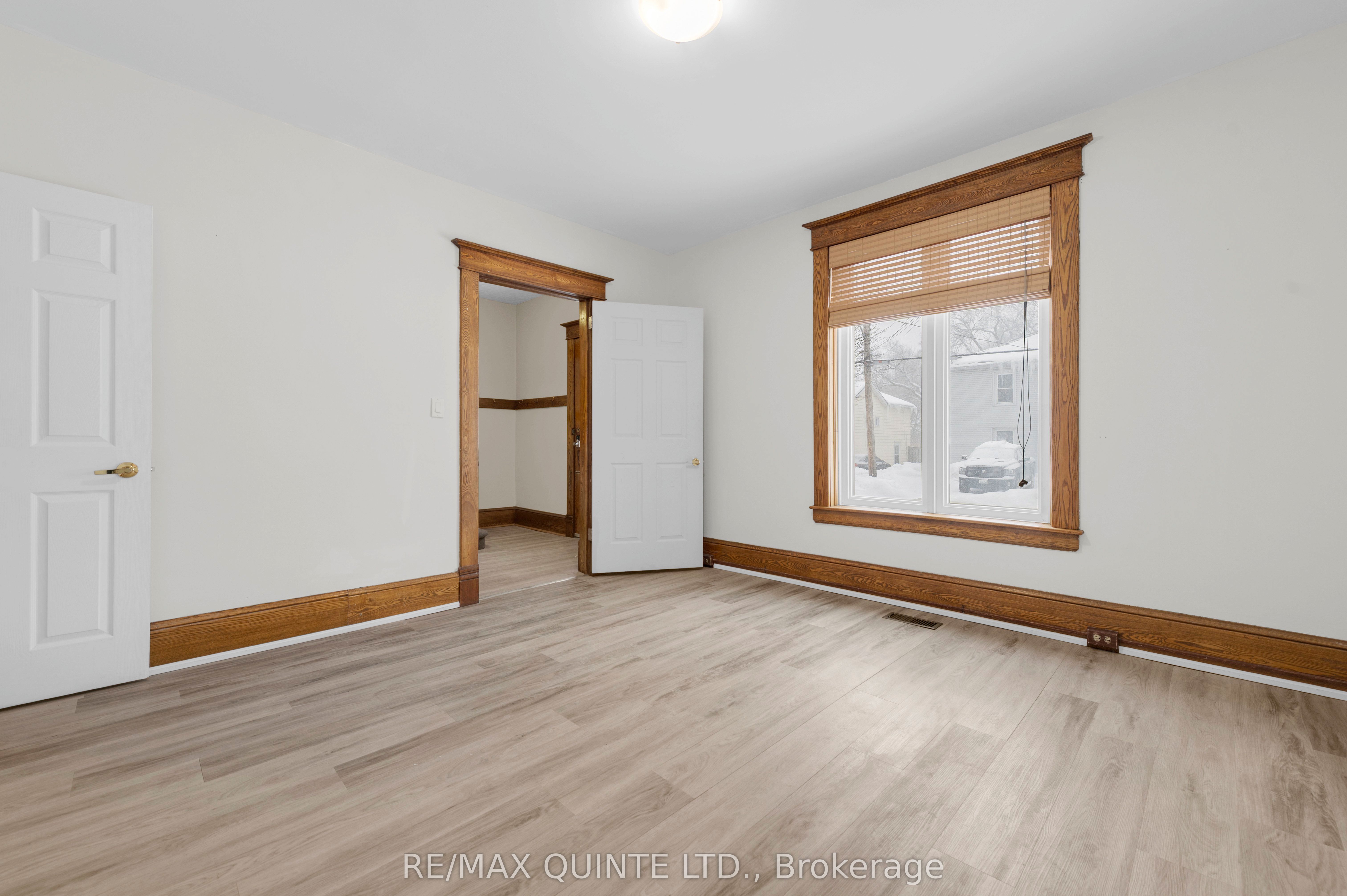 185 Foster Avenue, Belleville, ON K8N 3P8 photo 5