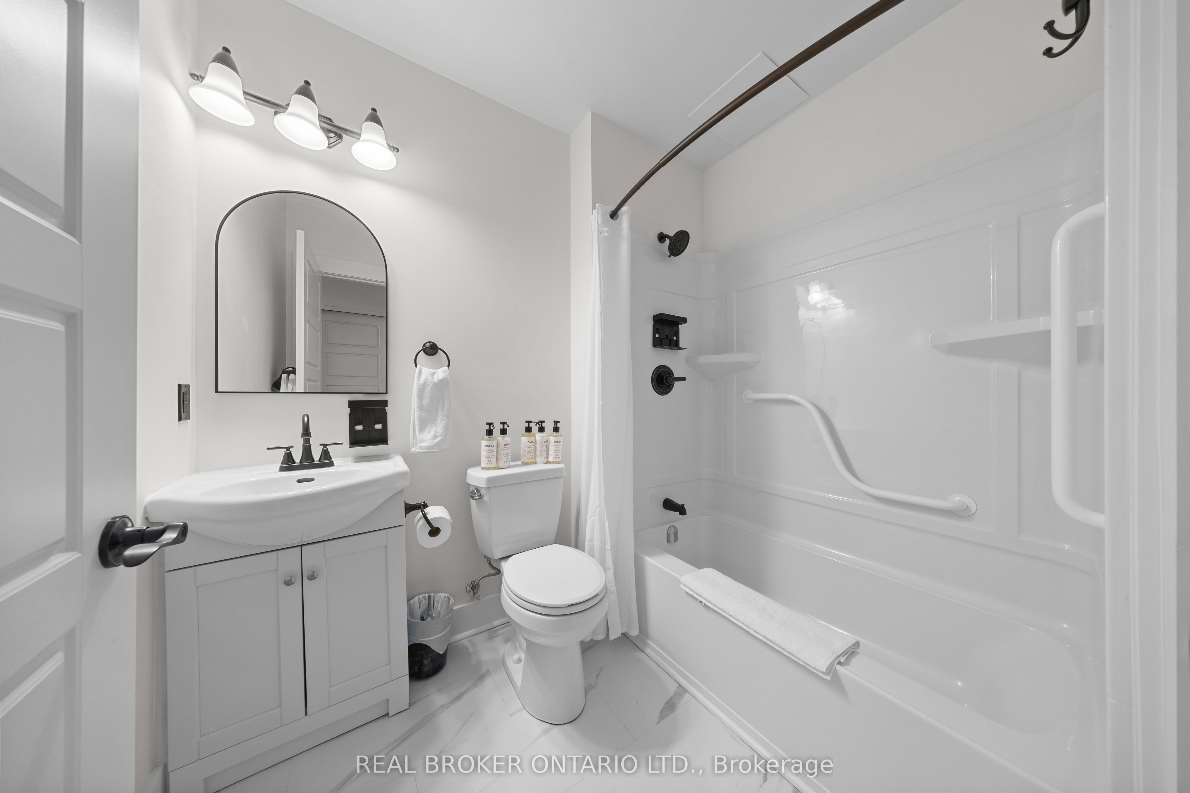 150 Mill Street 208, Carleton Place, ON K7C 1T4 photo 4