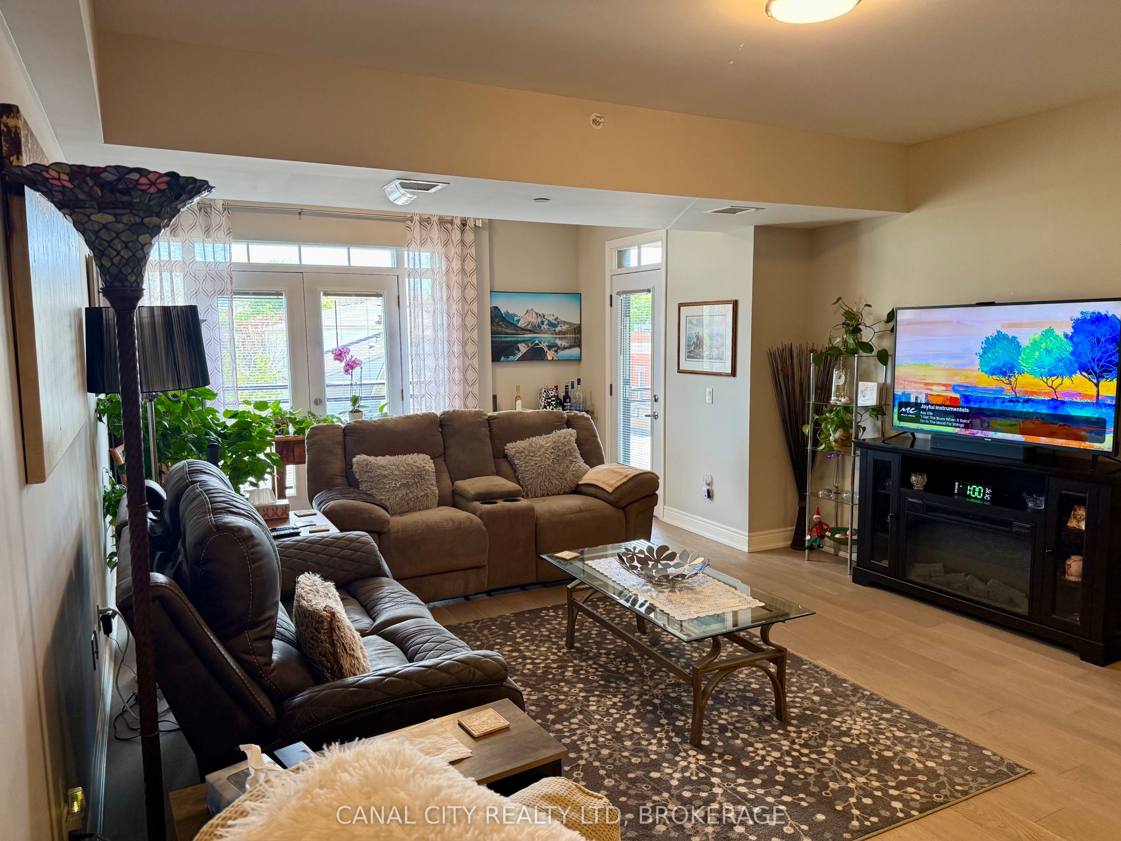 10 Albert Street E 303, Thorold, ON L2V 1P1 photo 5