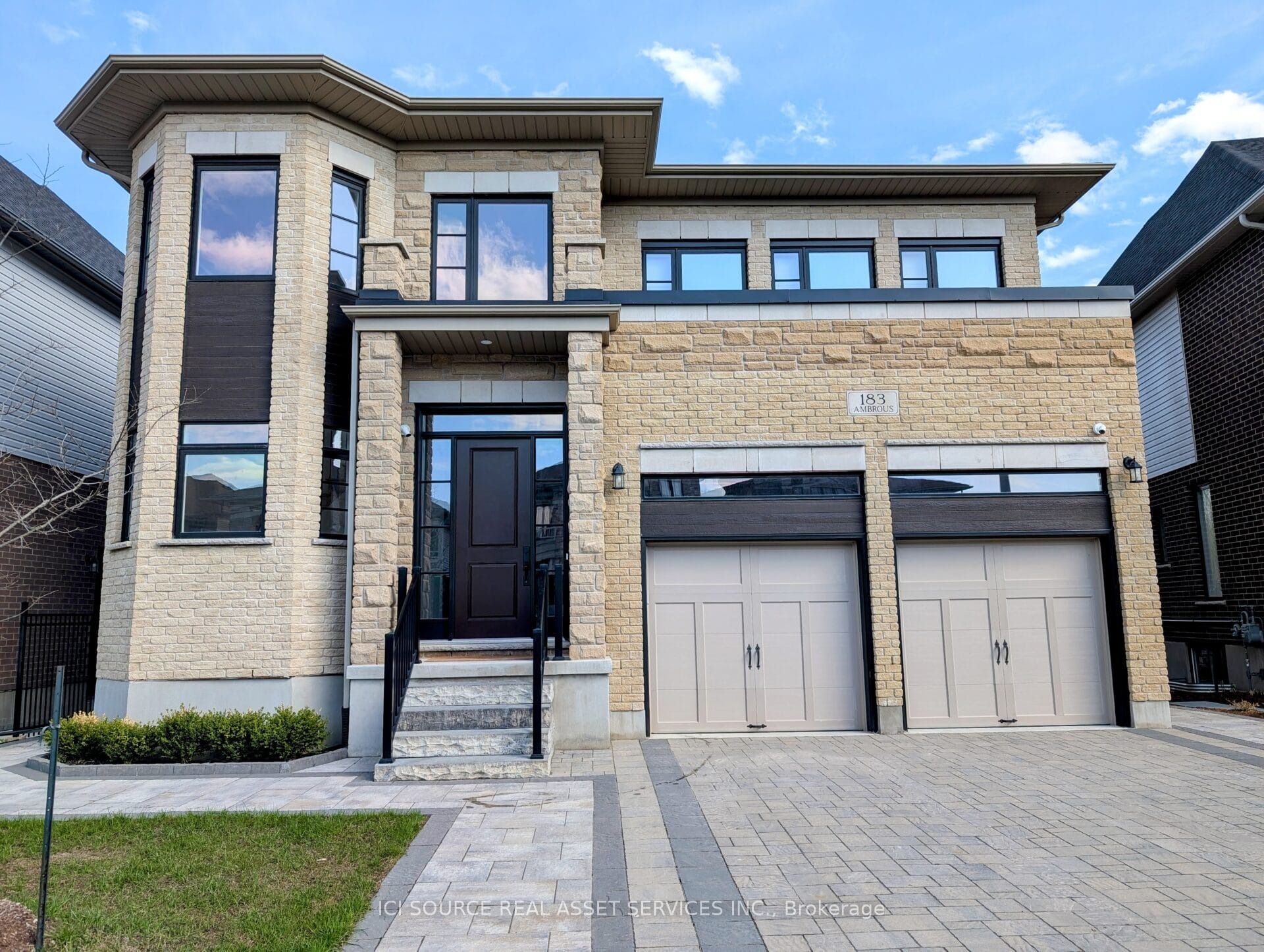 183 Ambrous Crescent, Guelph, ON N1G 0G3 photo 2