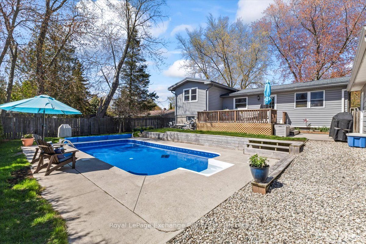 27 Inverlyn Crescent S, Kincardine, ON N2Z 1L3 photo 4