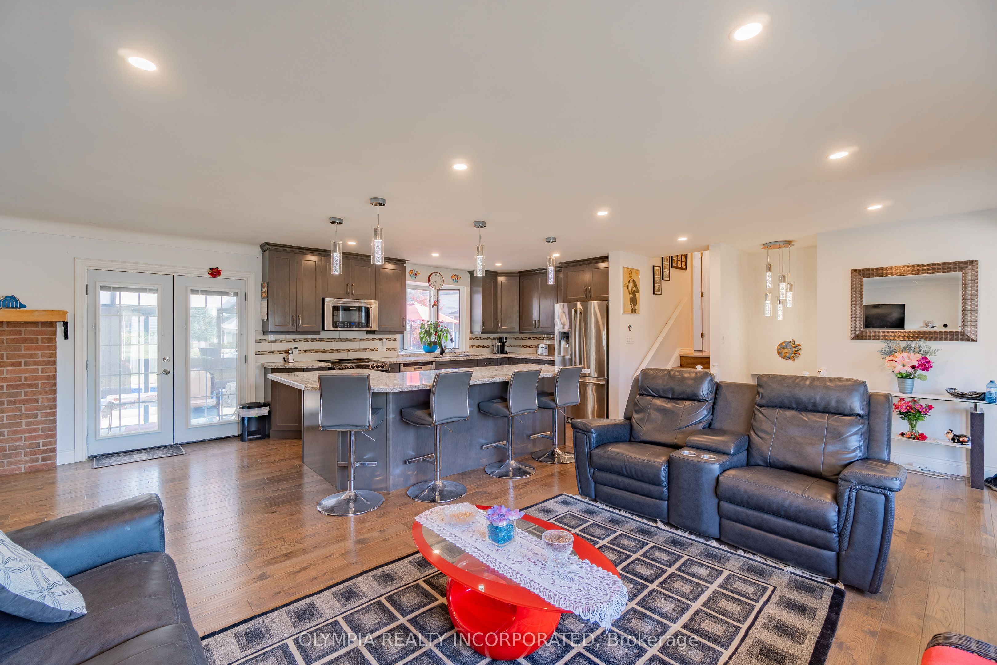 8133 Sarah Street, Niagara Falls, ON L2G 6T9 photo 5