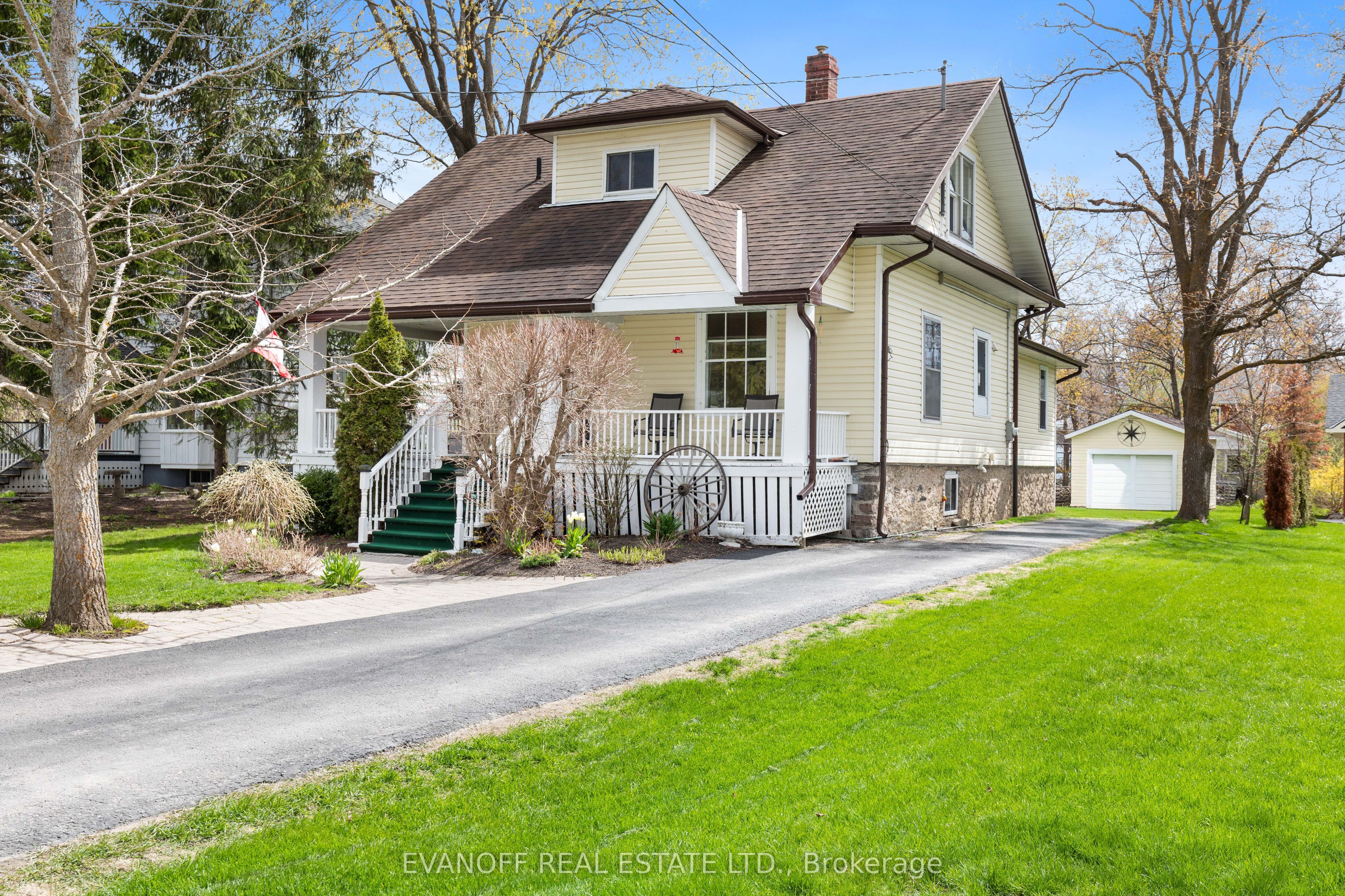 61 Bond Street W, Kawartha Lakes, ON K0M 1N0 photo 4