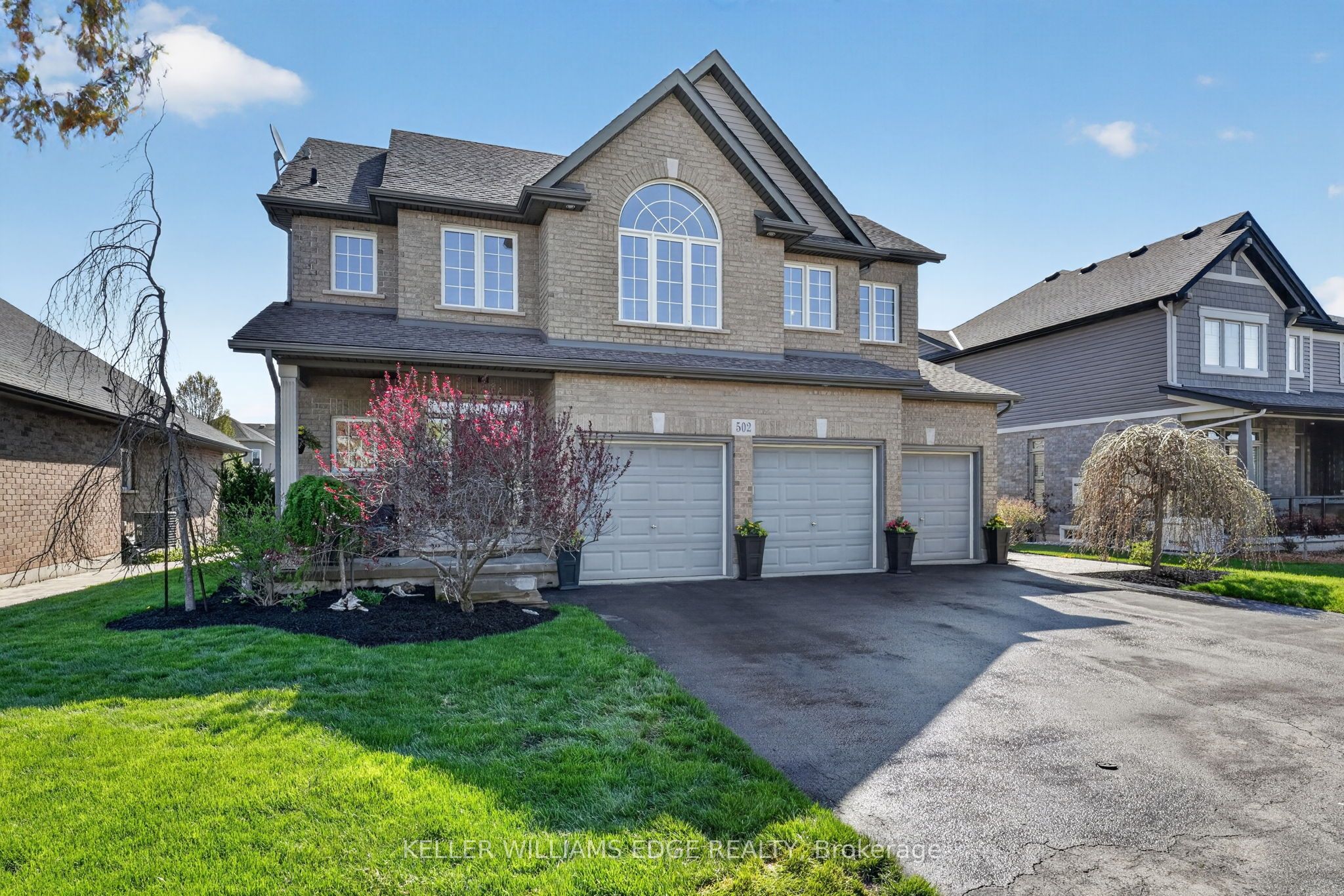502 Carrie Avenue, Fort Erie, ON L0S 1N0 photo 2