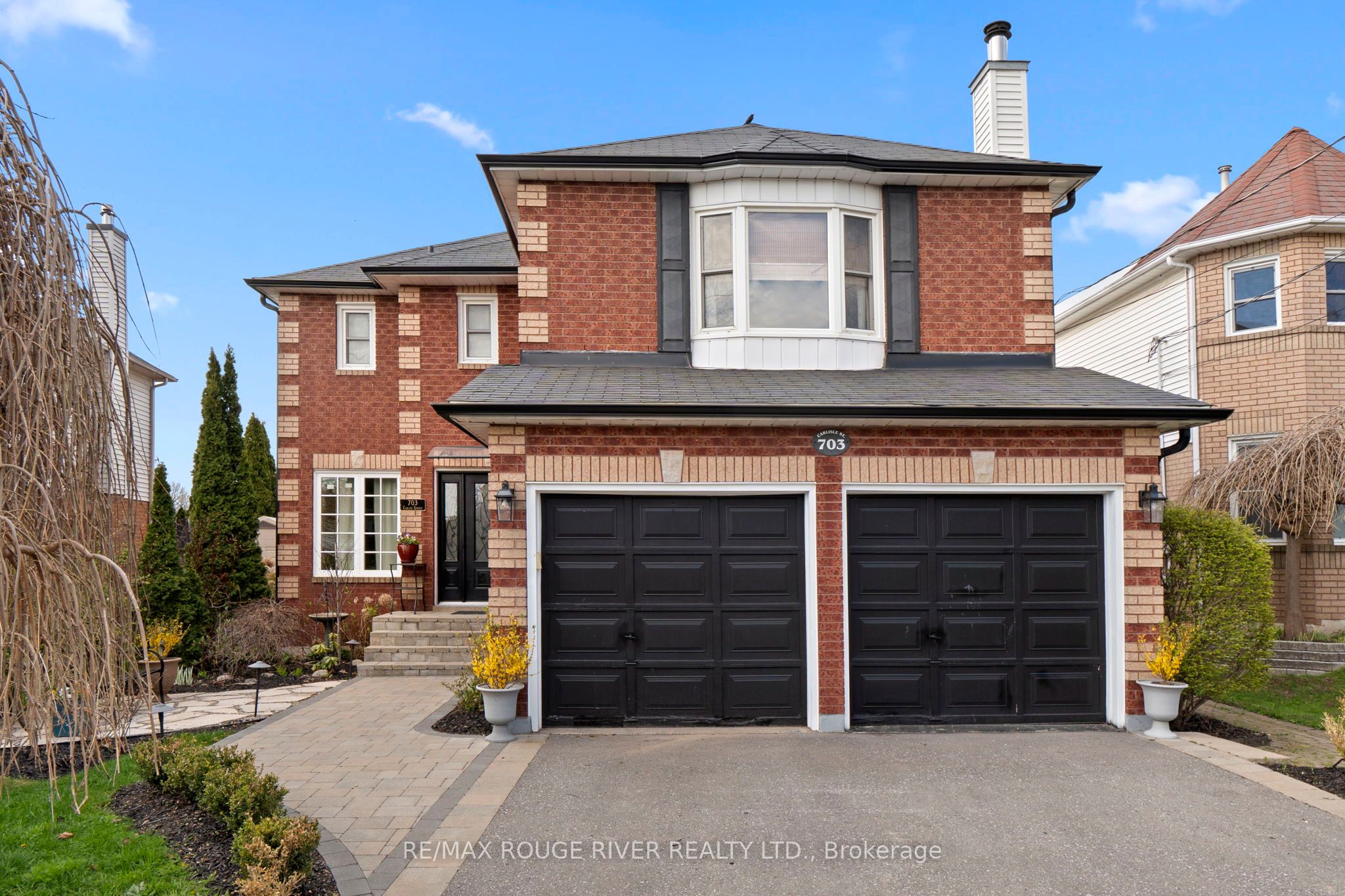 703 Carlisle Street, Cobourg, ON K9A 5E4