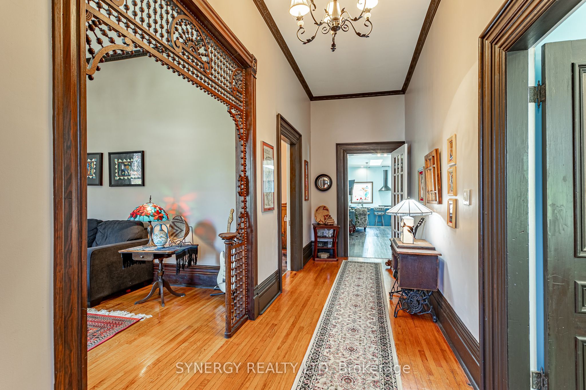 5 Hull Road, Strathroy-Caradoc, ON N7G 2B7 photo 4